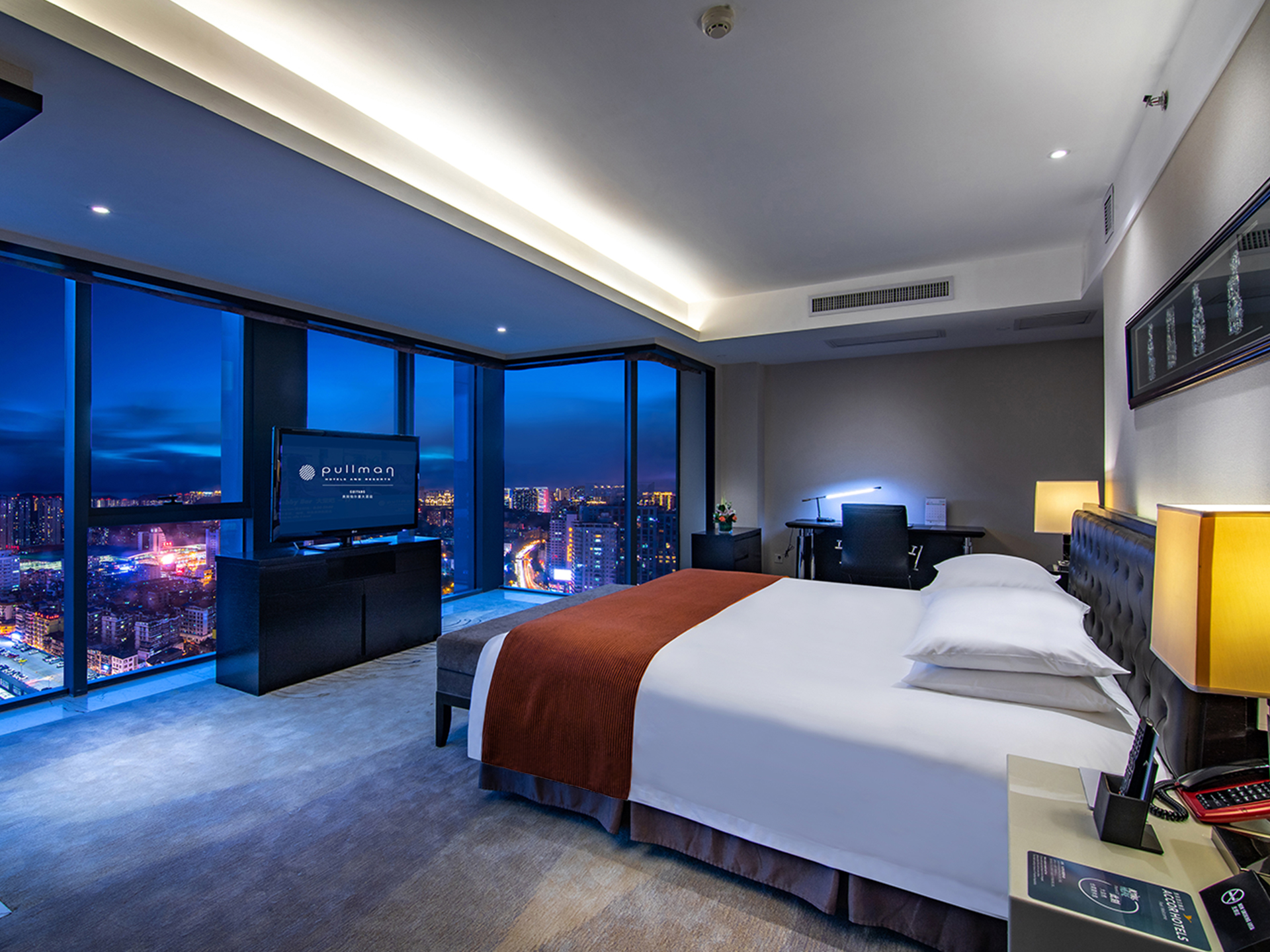 Suite Executive King Bed