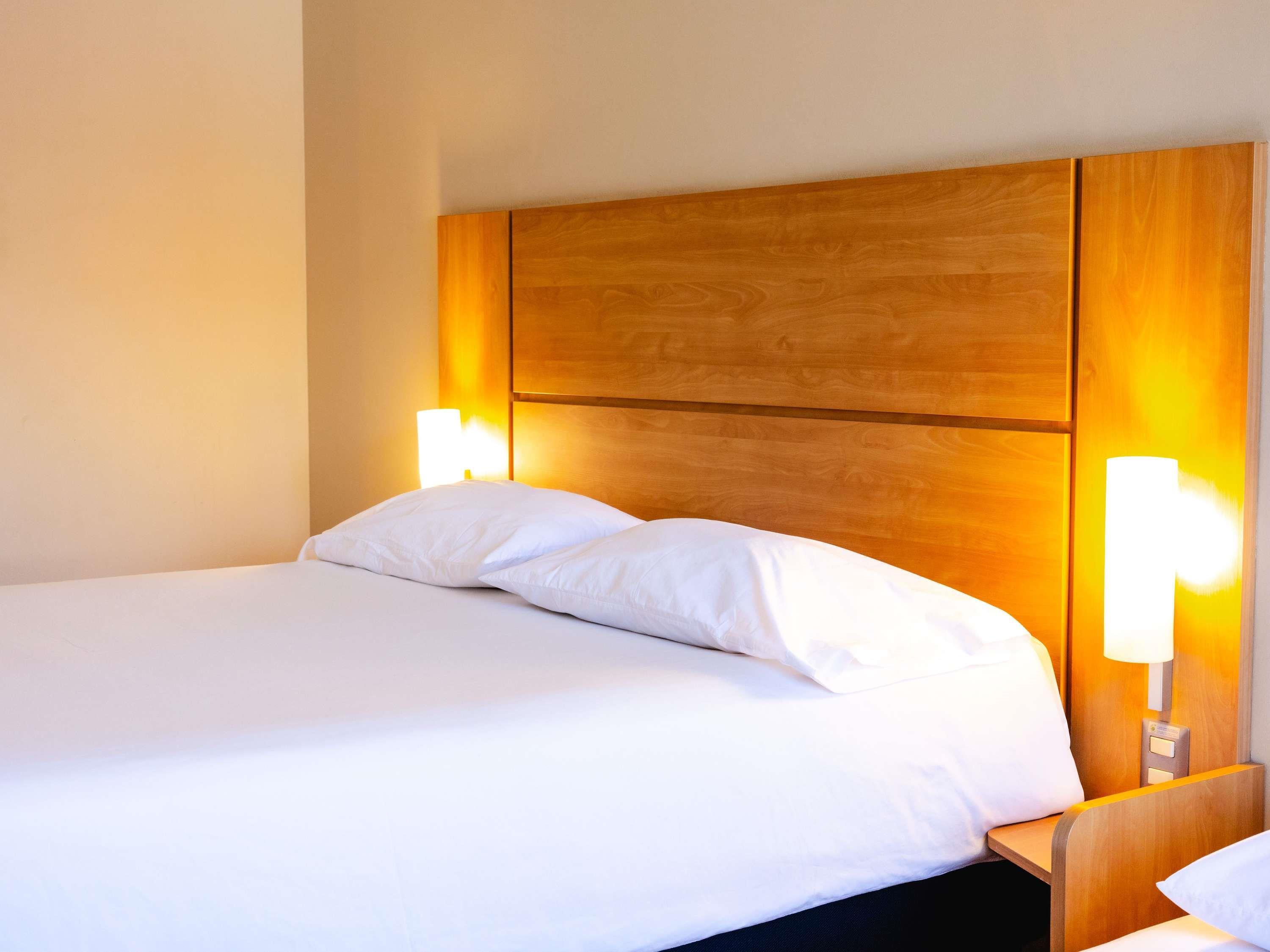 Double Queen Size Bed