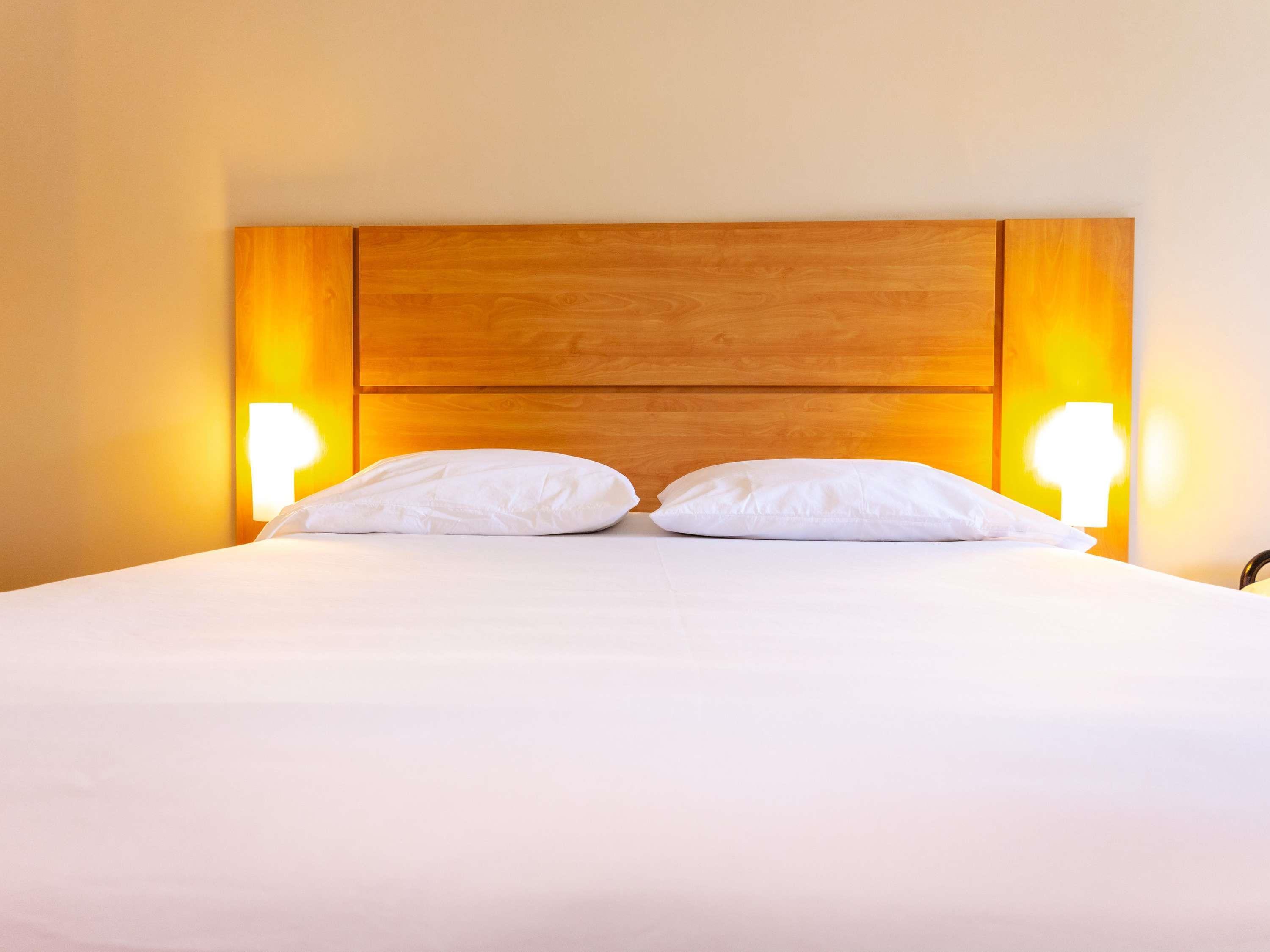 Double Queen Size Bed