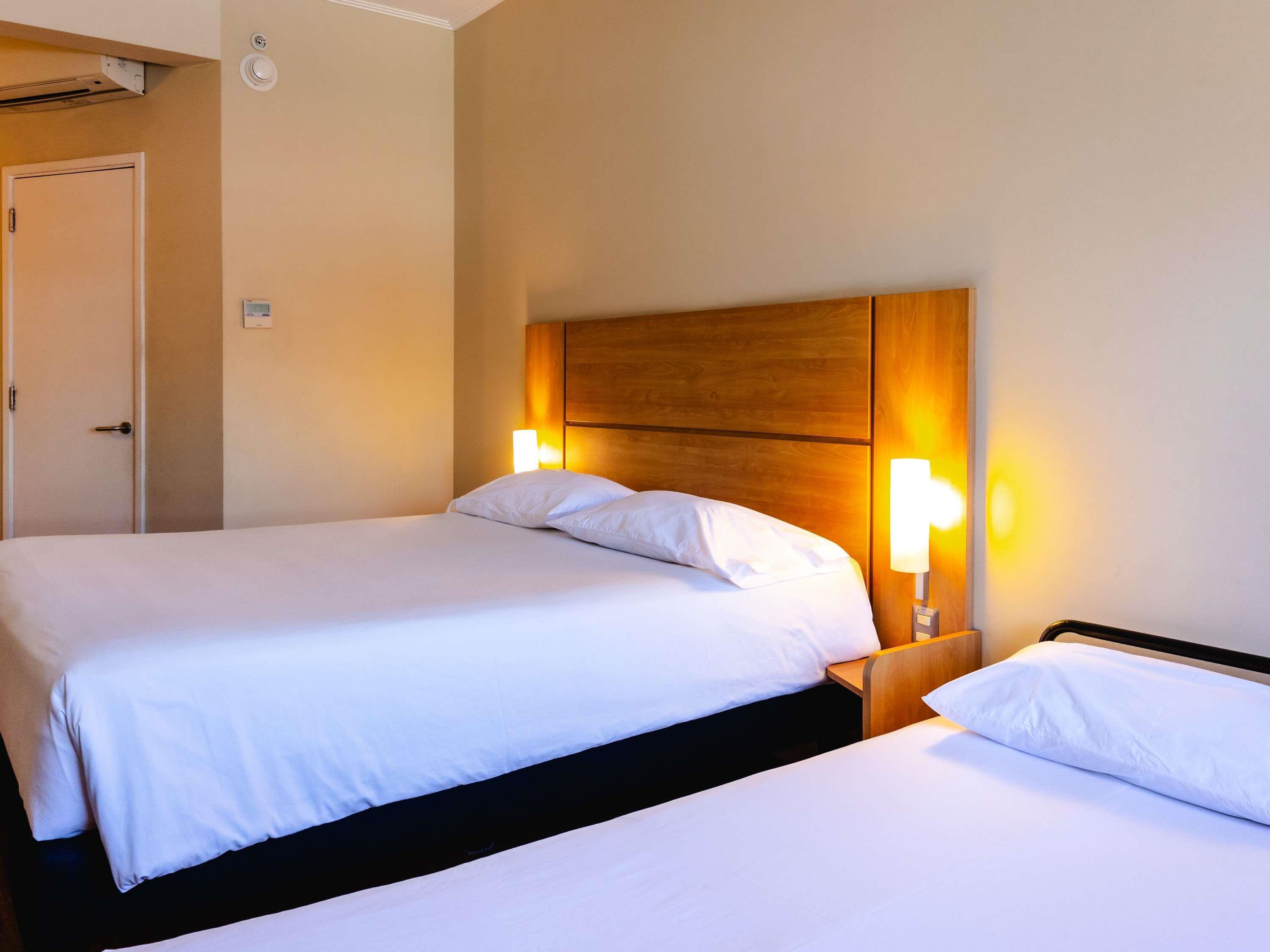 Double Queen Size Bed