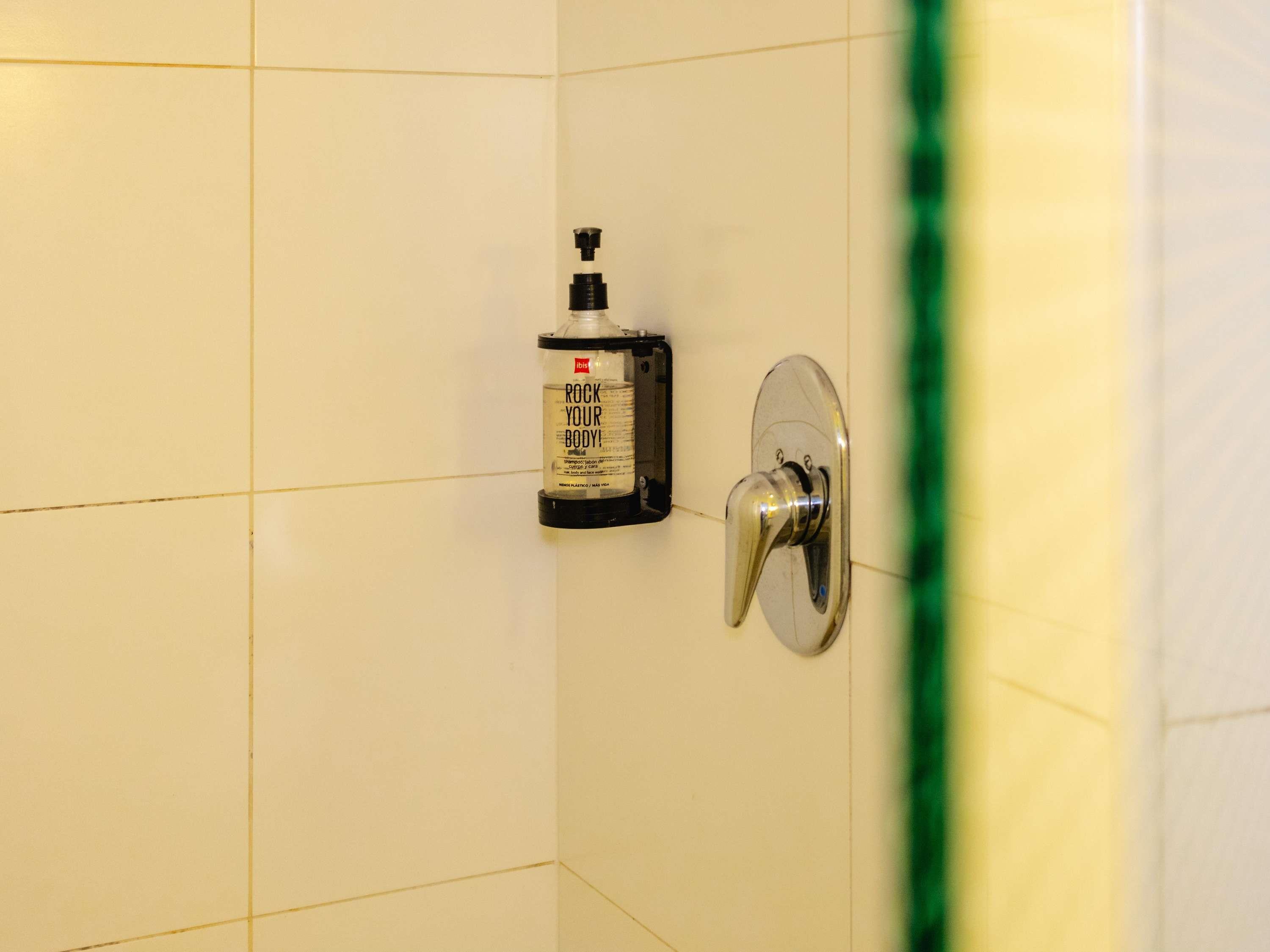 Double Queen Size Bed