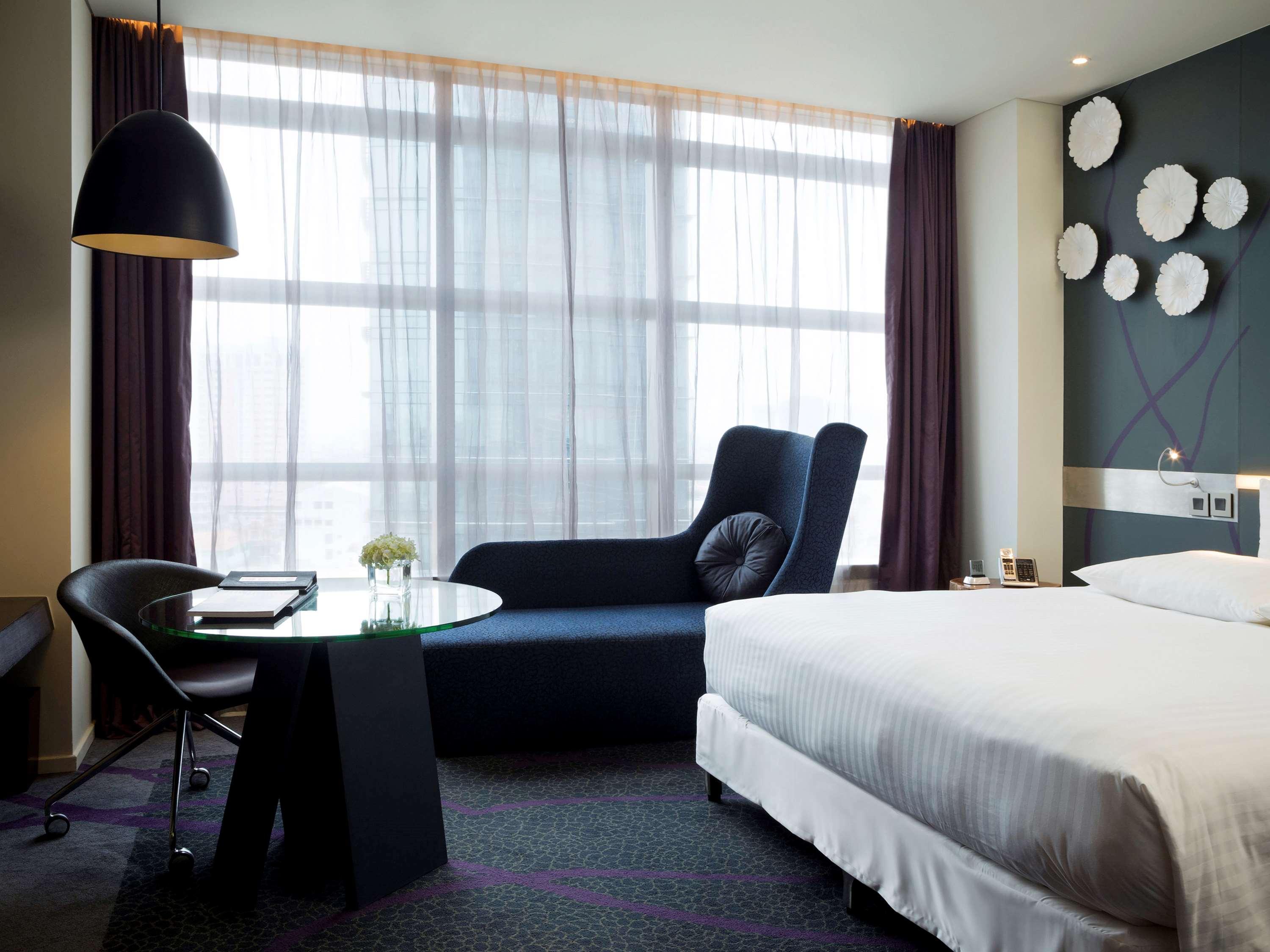 Double Superior King Bed