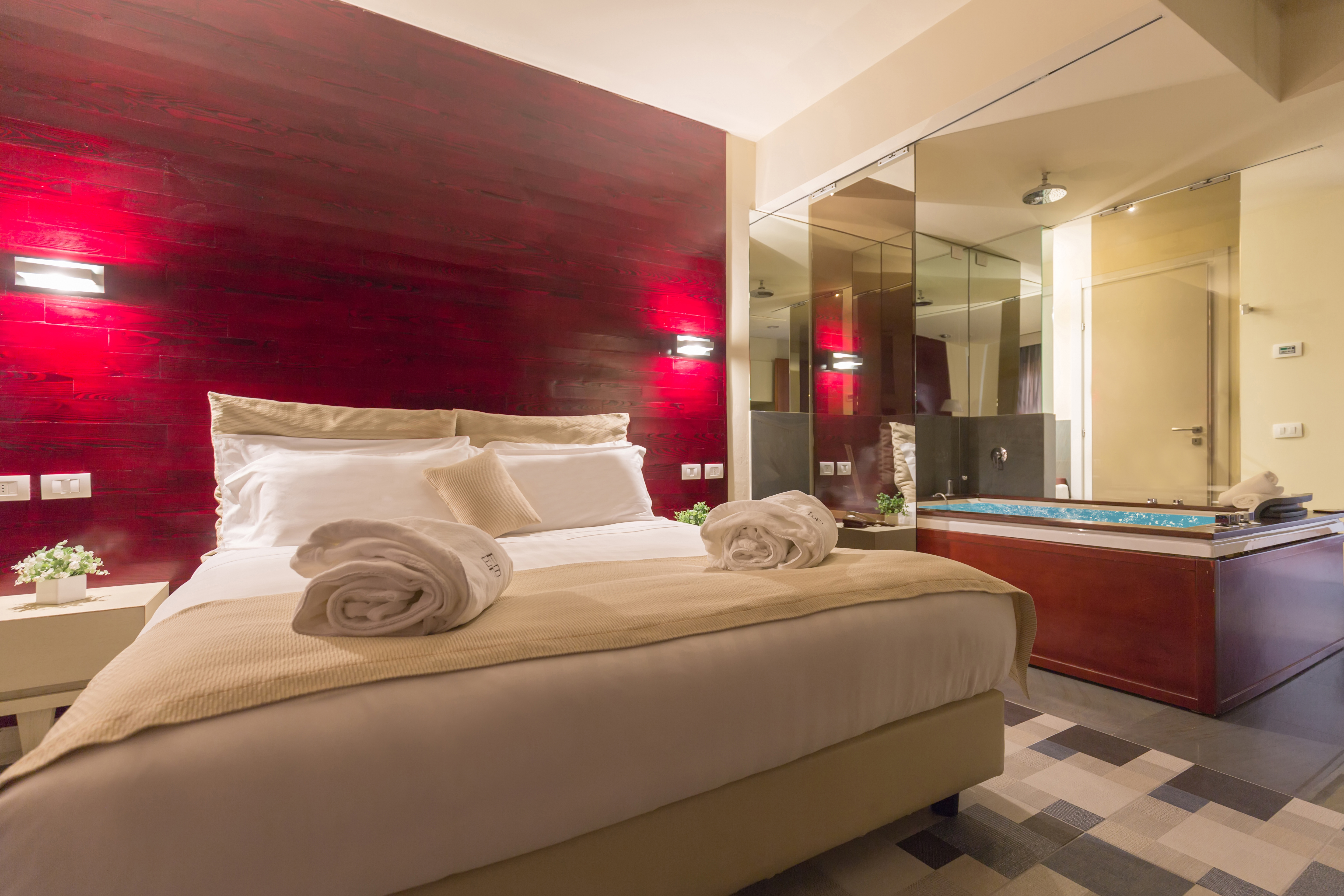 Double or Twin Deluxe Sea View