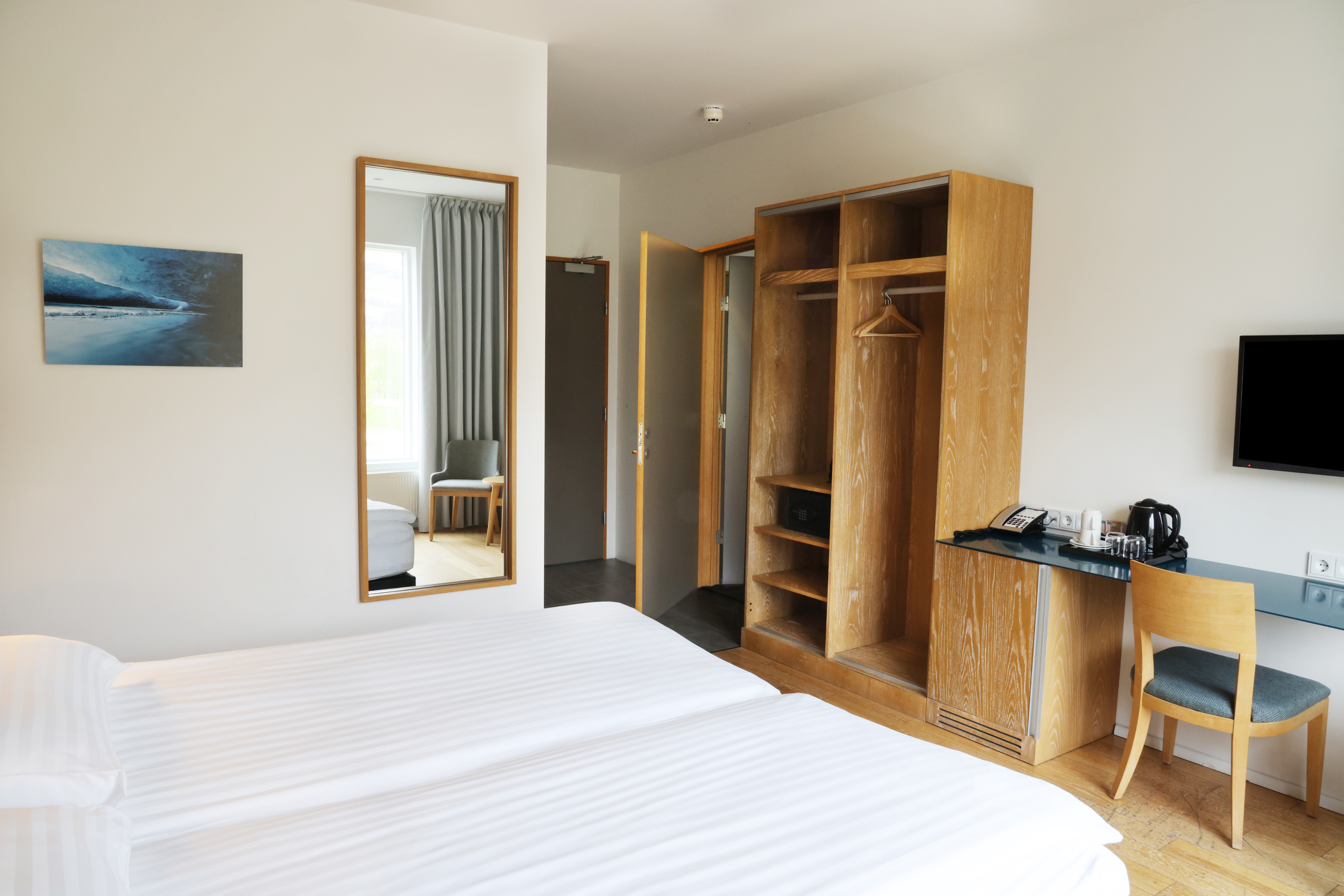 Double or Twin Standard