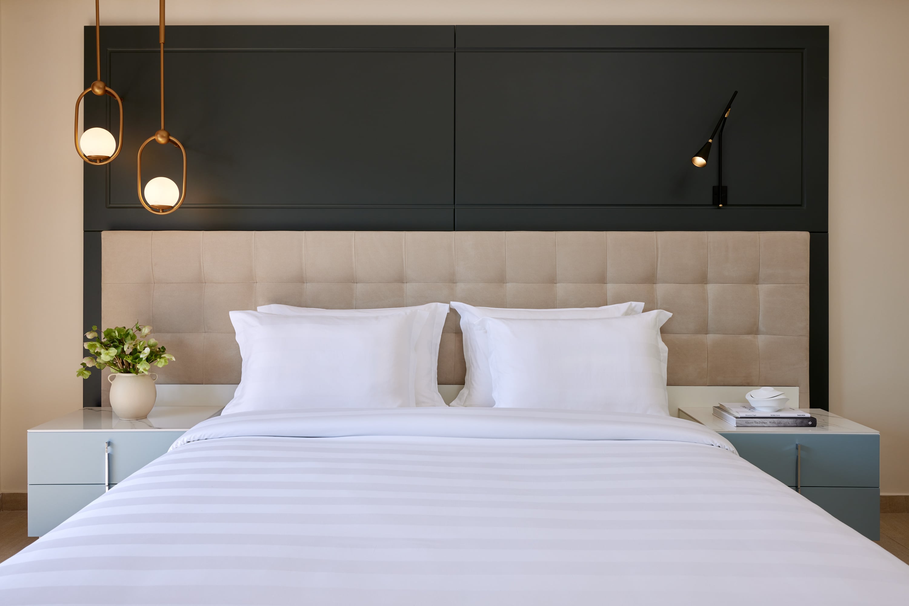 Double or Twin Side Sea View