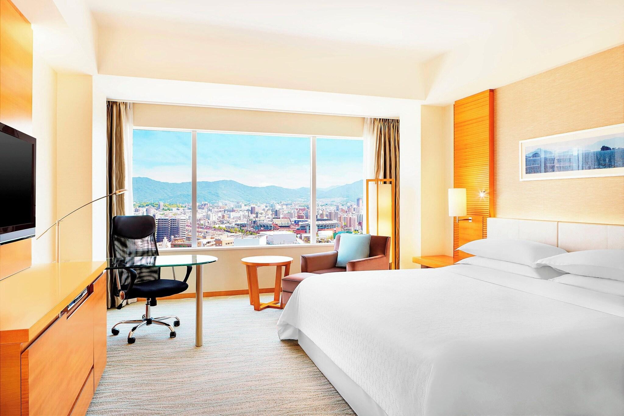 Double Club King Bed