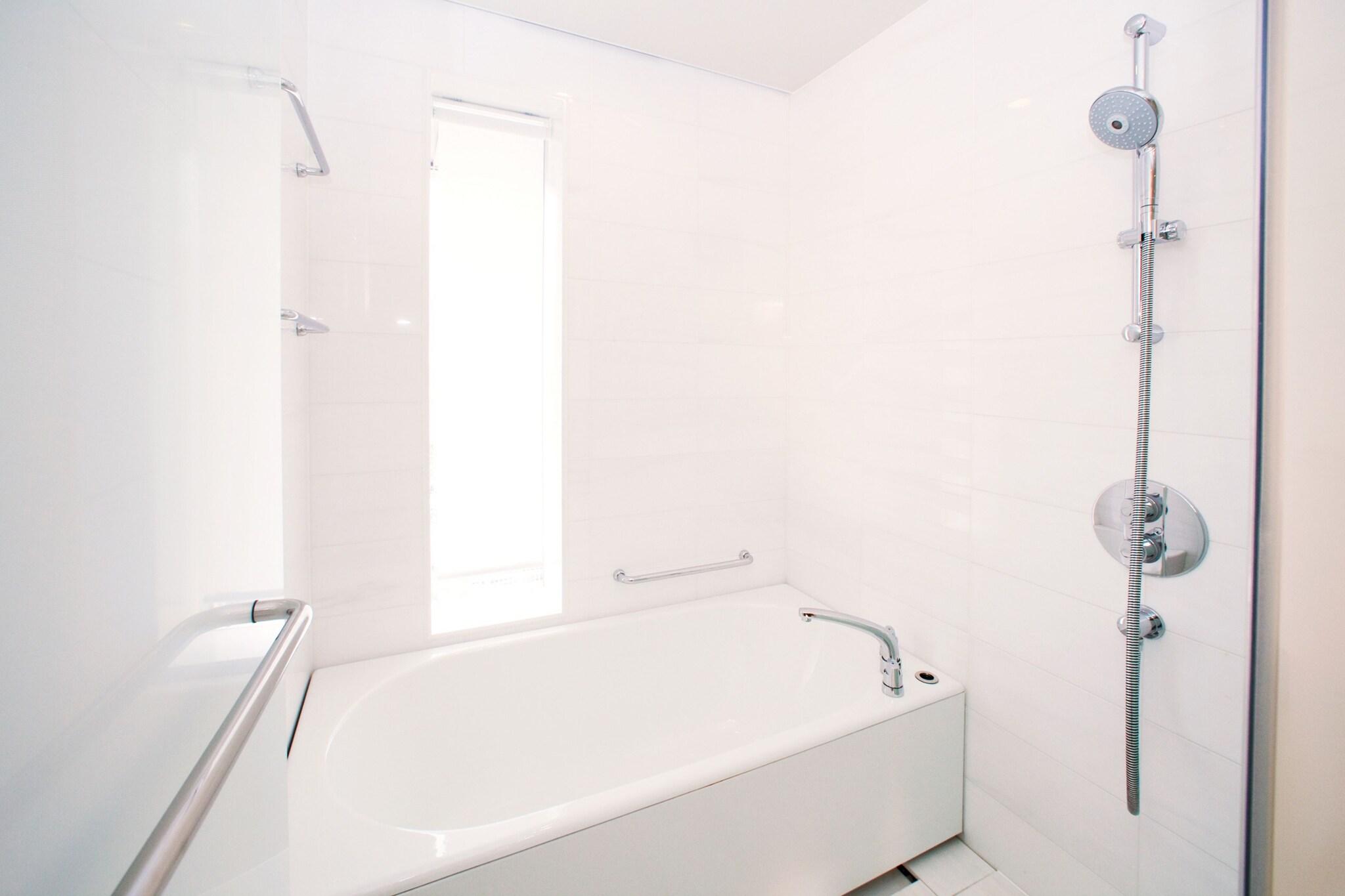 Double Deluxe City View King Bed