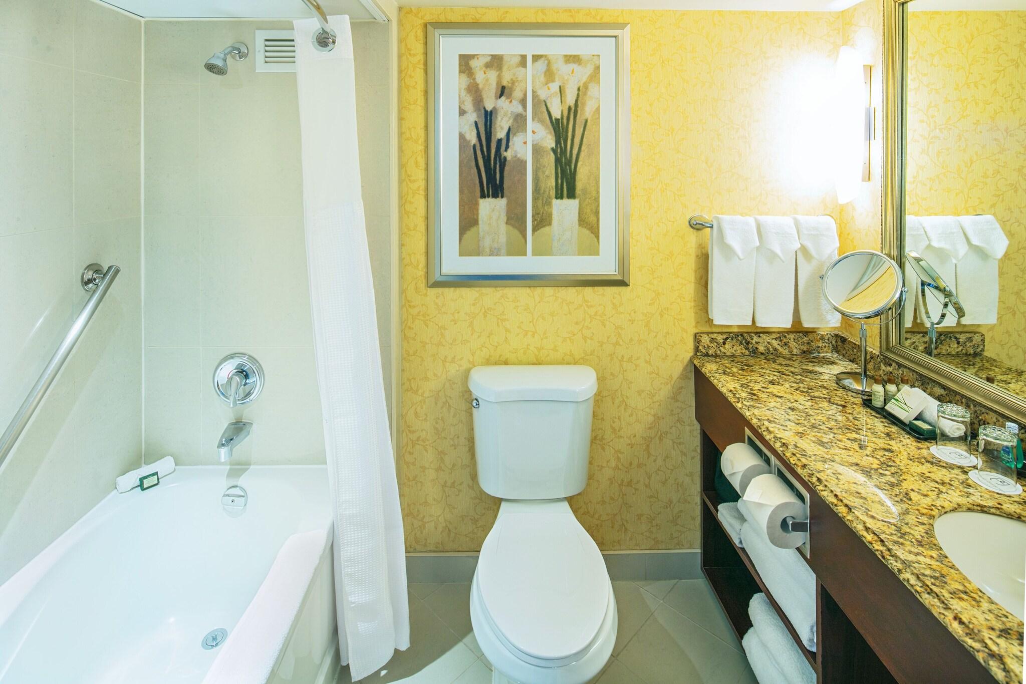 Double Deluxe King Bed