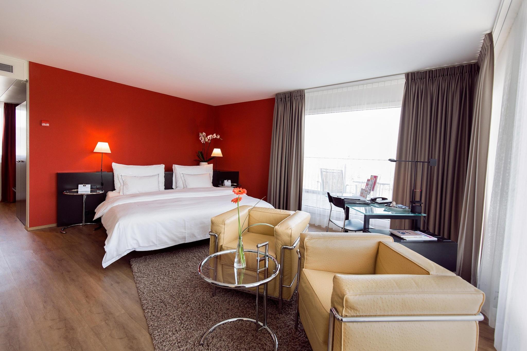 Suite King Bed One Bedroom 