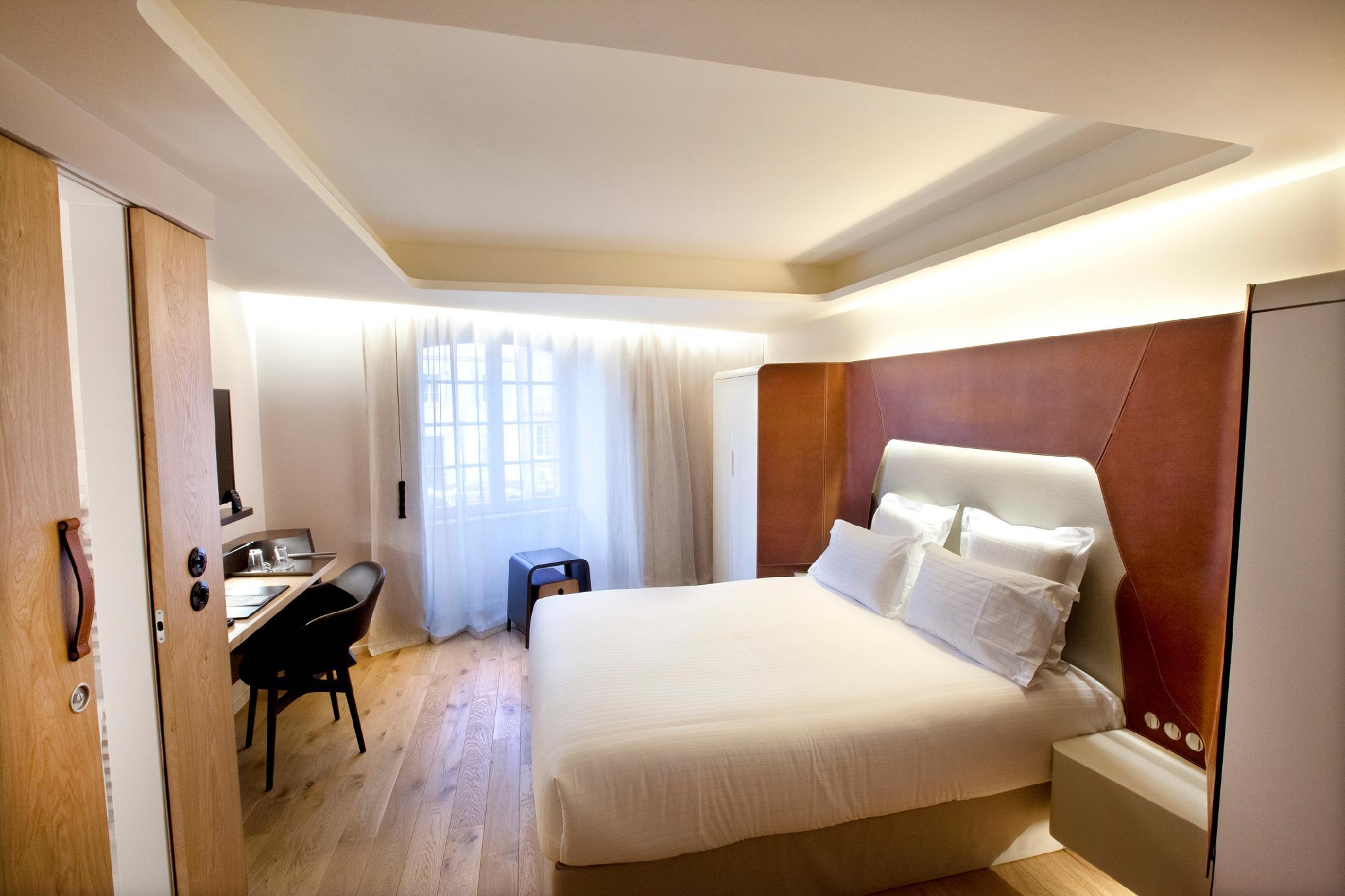 Double or Twin Deluxe