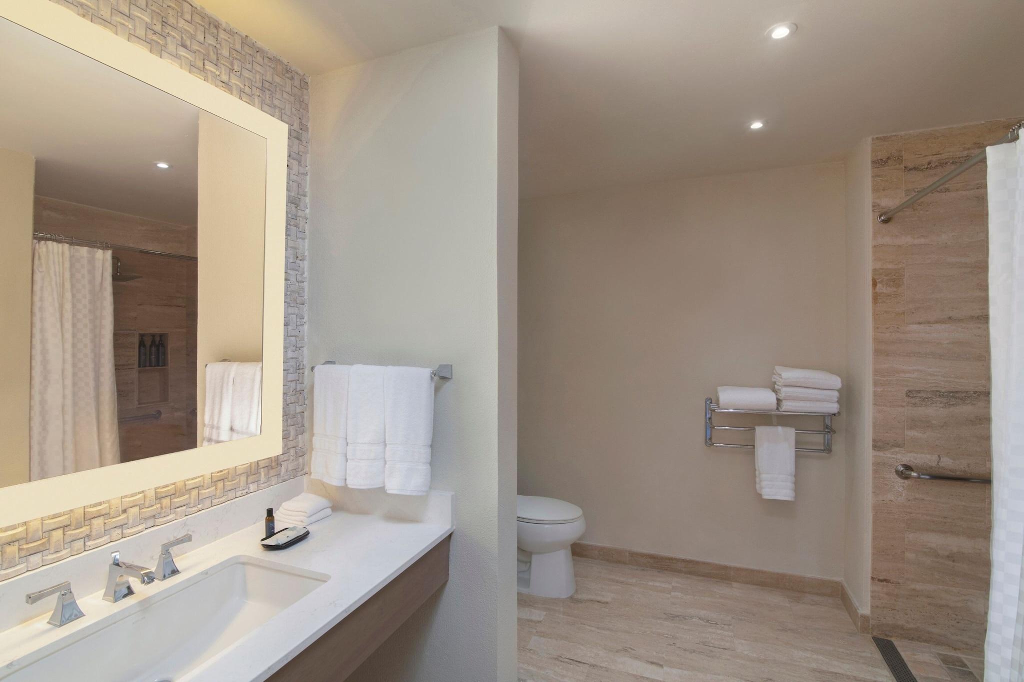 Double Ocean View King Bed