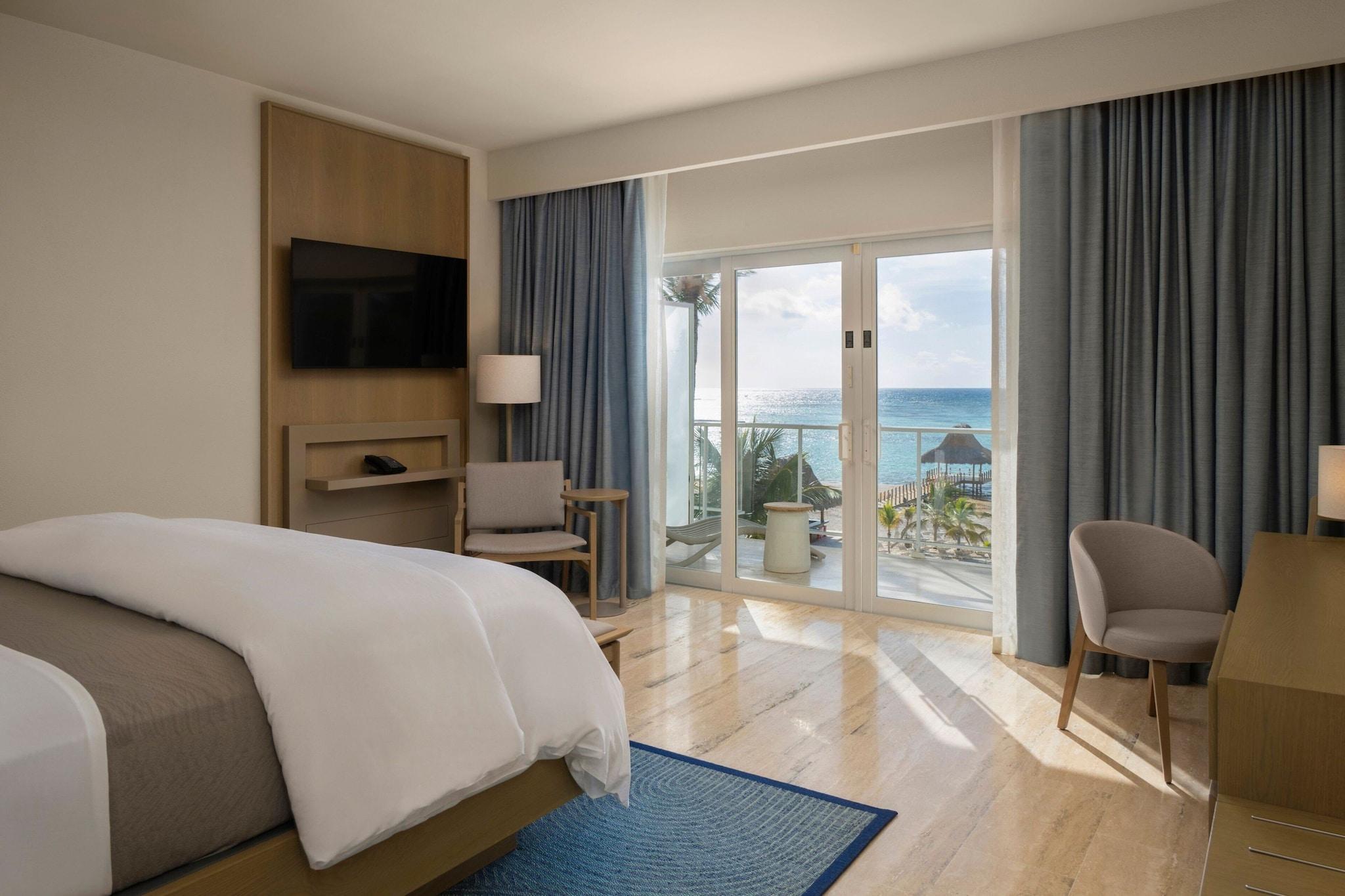 Double Ocean View King Bed