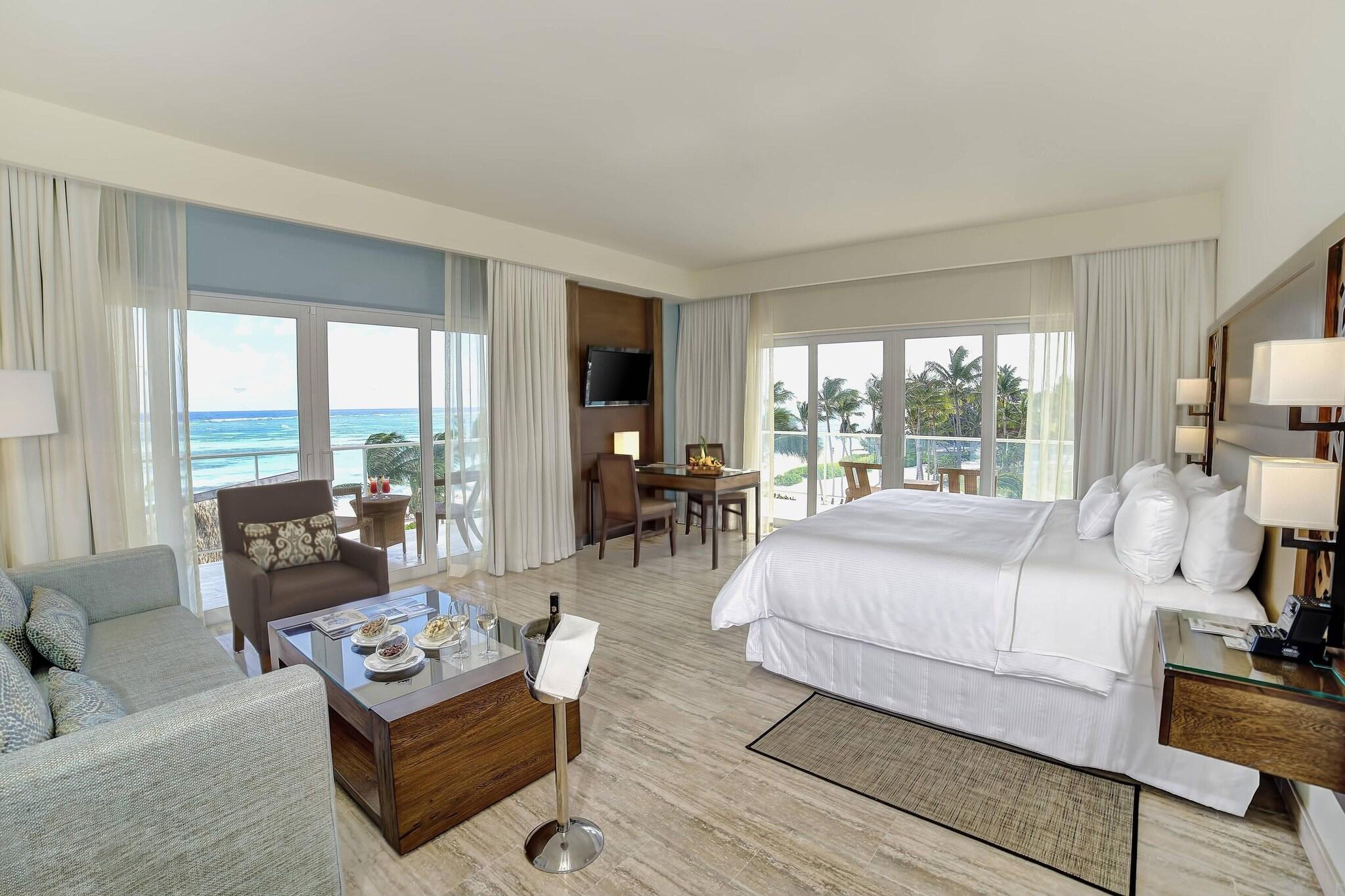 Junior Suite Ocean View King Bed
