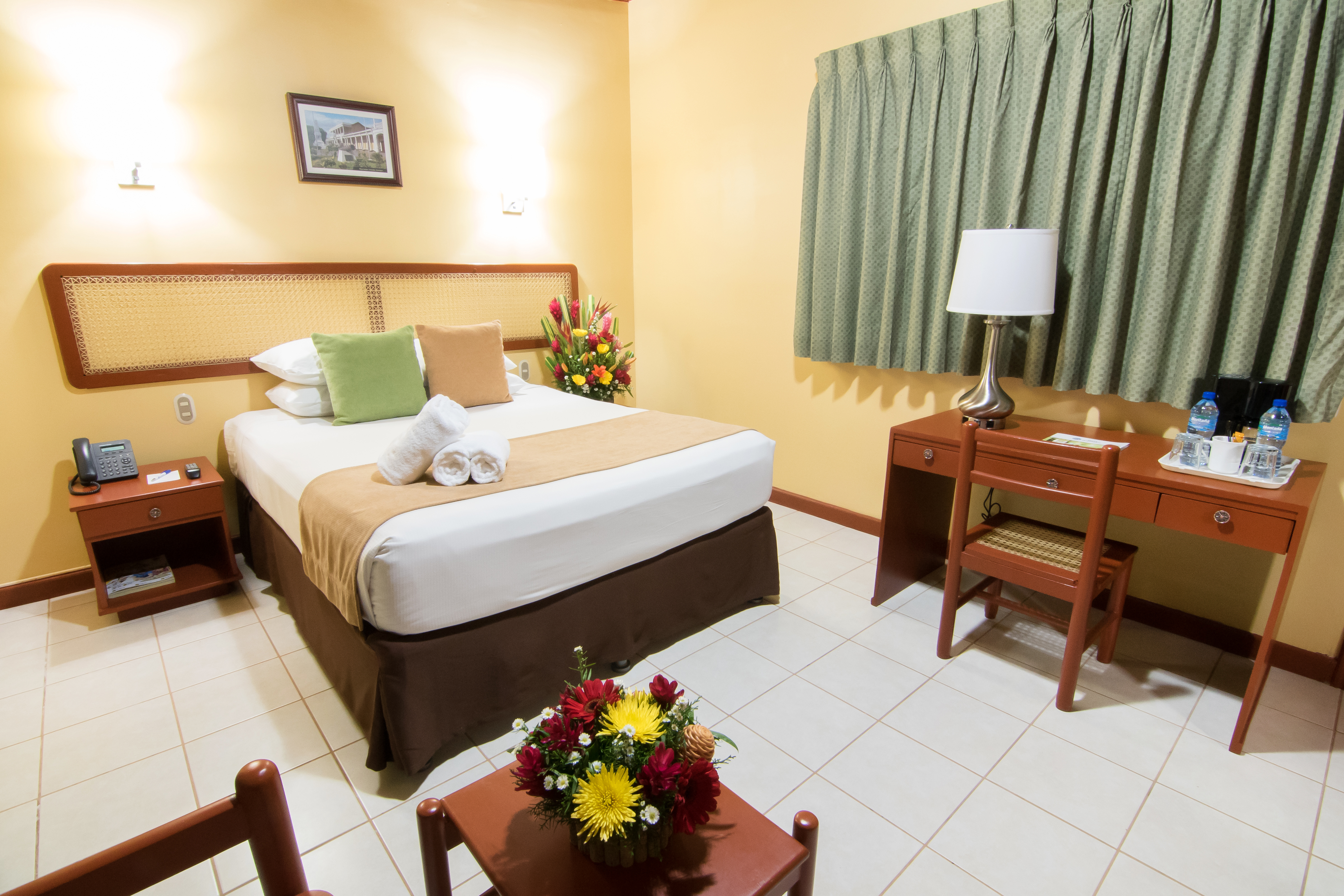 Room Queen Bed Non Smoking