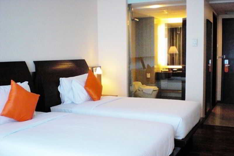 Double or Twin Deluxe