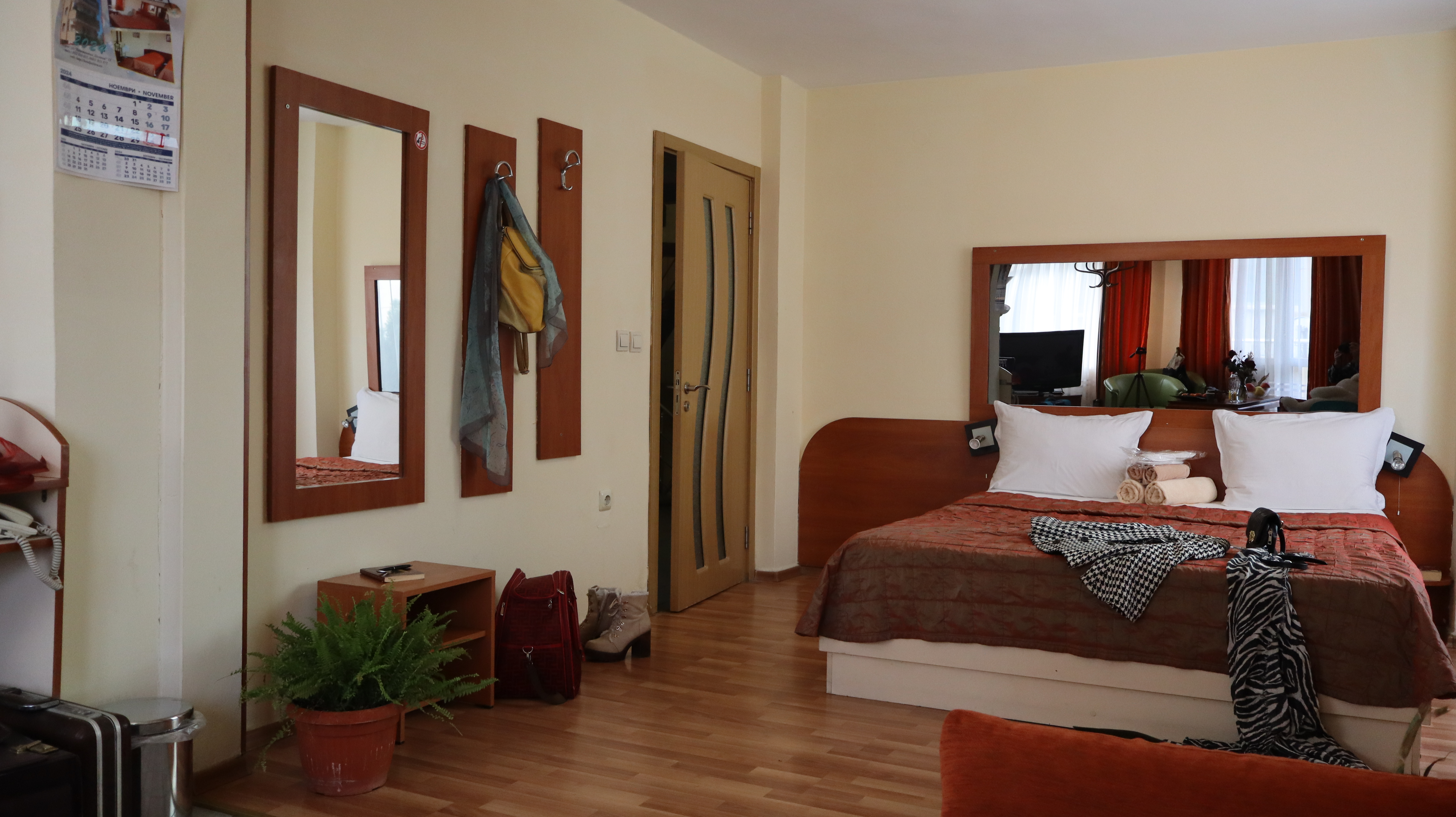 Studio Deluxe One Bedroom