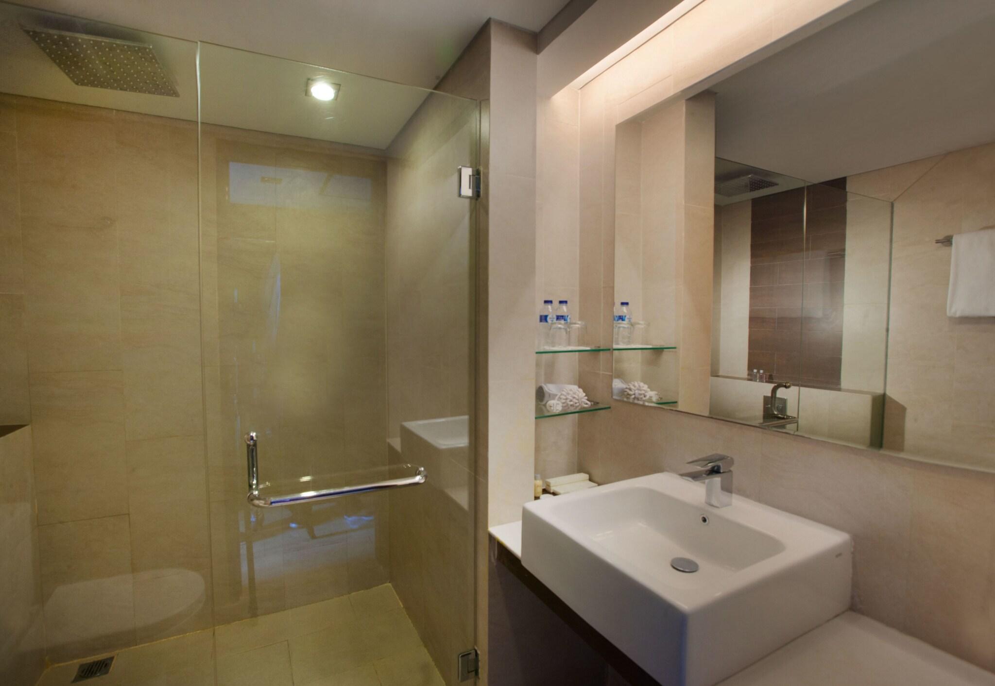 Twin Deluxe Two Beds