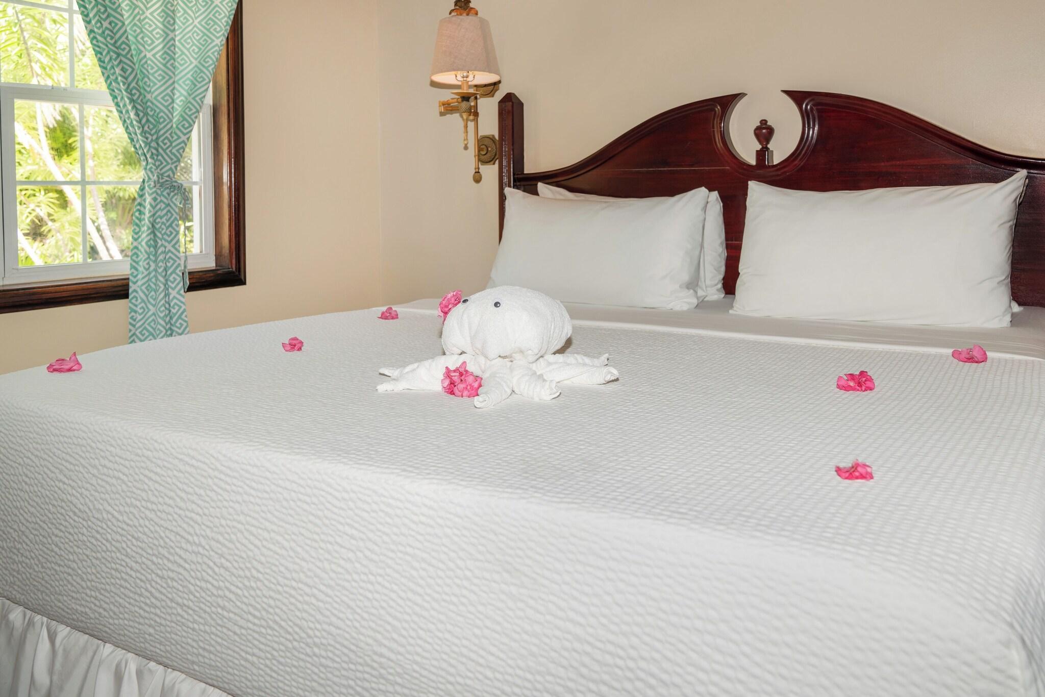 House Queen Size Bed