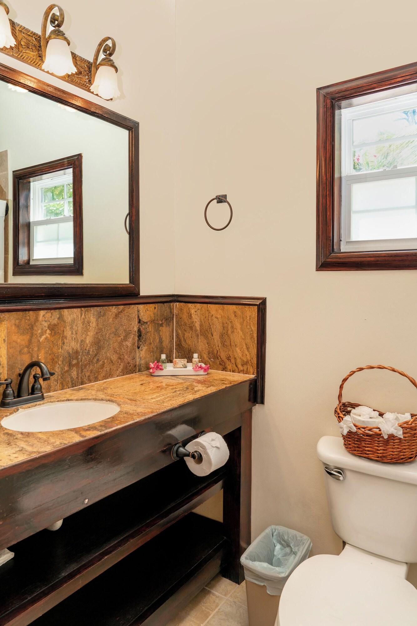 House Queen Size Bed