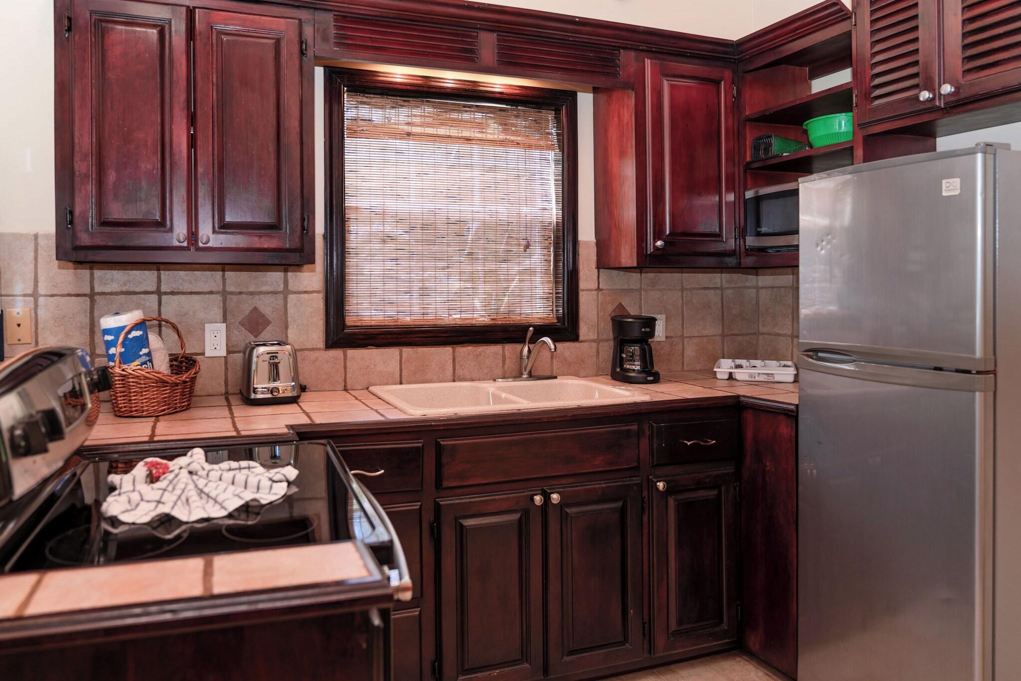 House Queen Size Bed