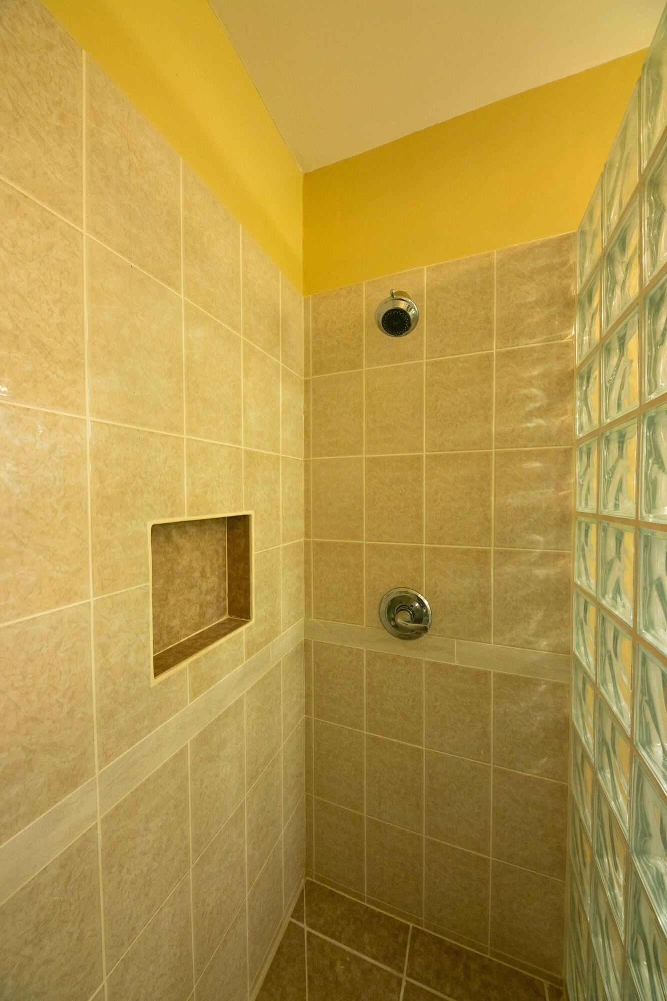 Villa Garden View King Bed