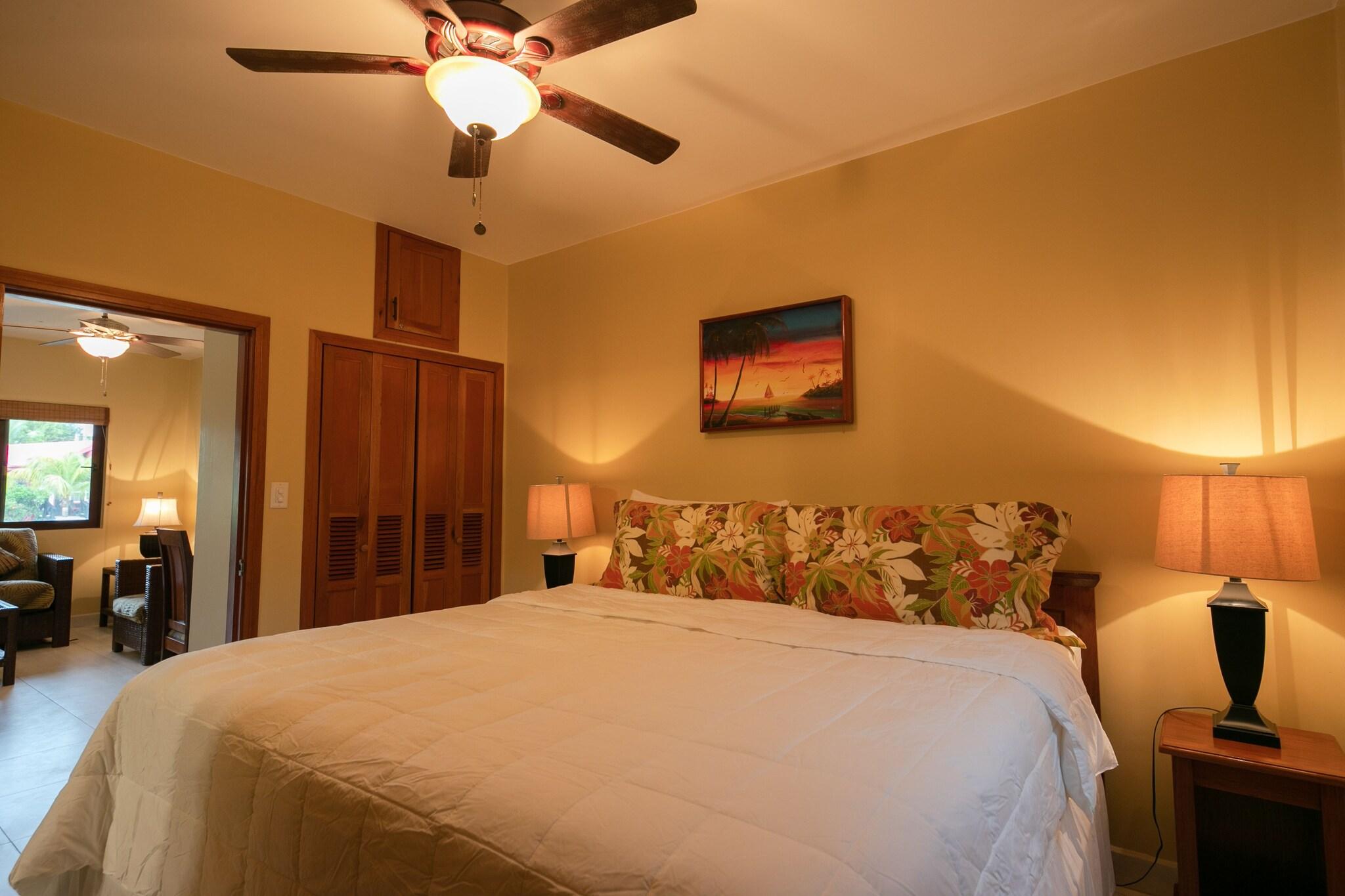 Villa Garden View King Bed