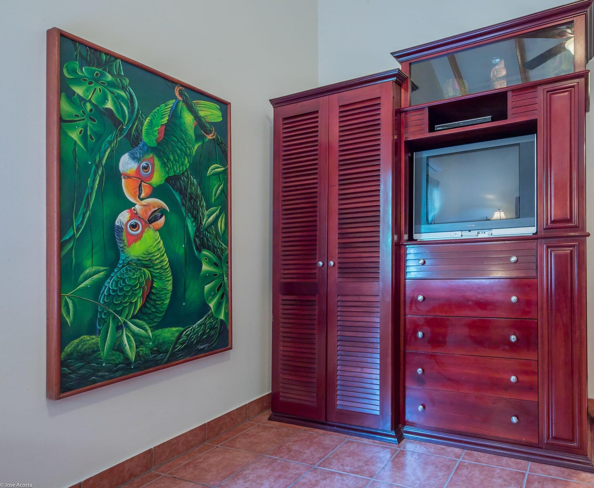 Villa Pool View King Bed