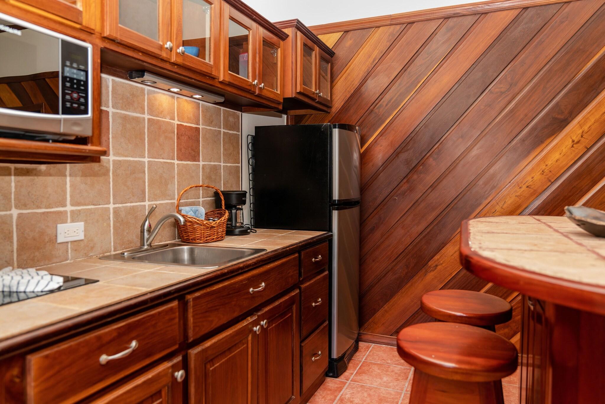 Villa Pool View King Bed