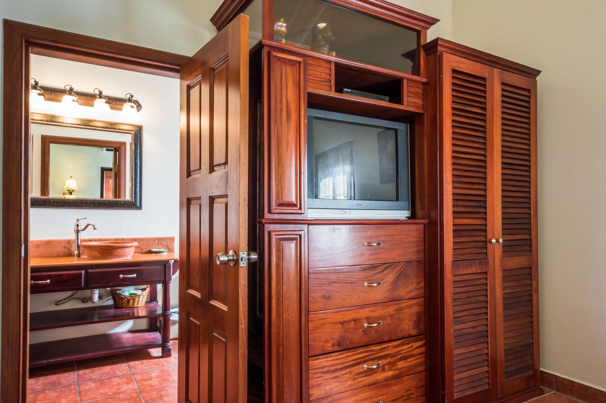 Villa Sea View King Bed