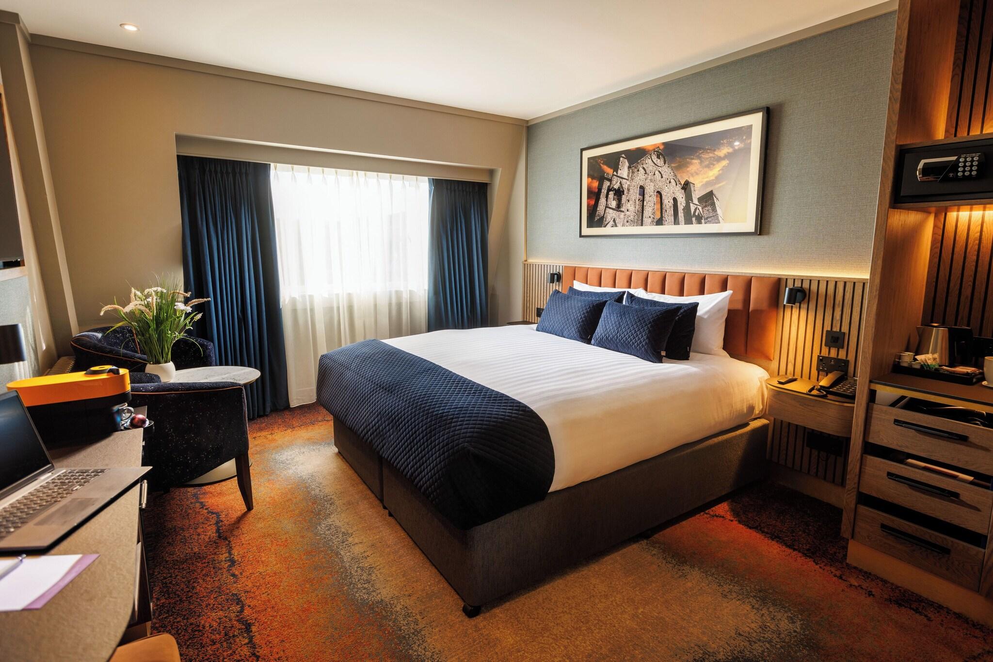 Double Executive King Bed