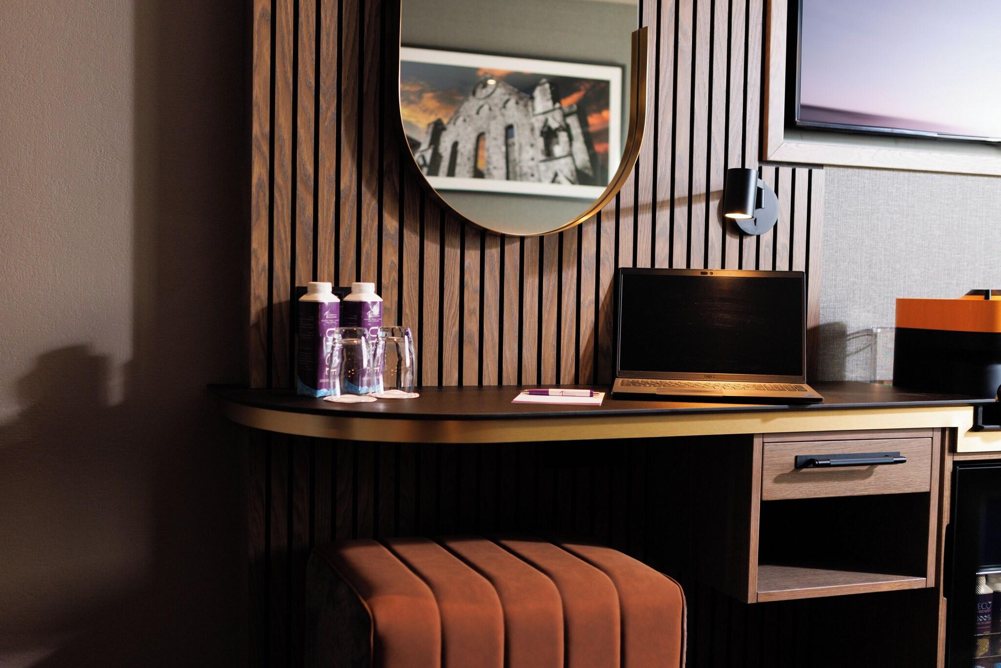 Double Executive King Bed