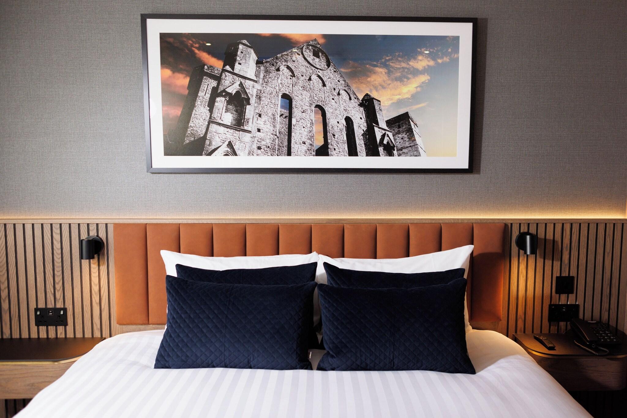 Double Executive King Bed