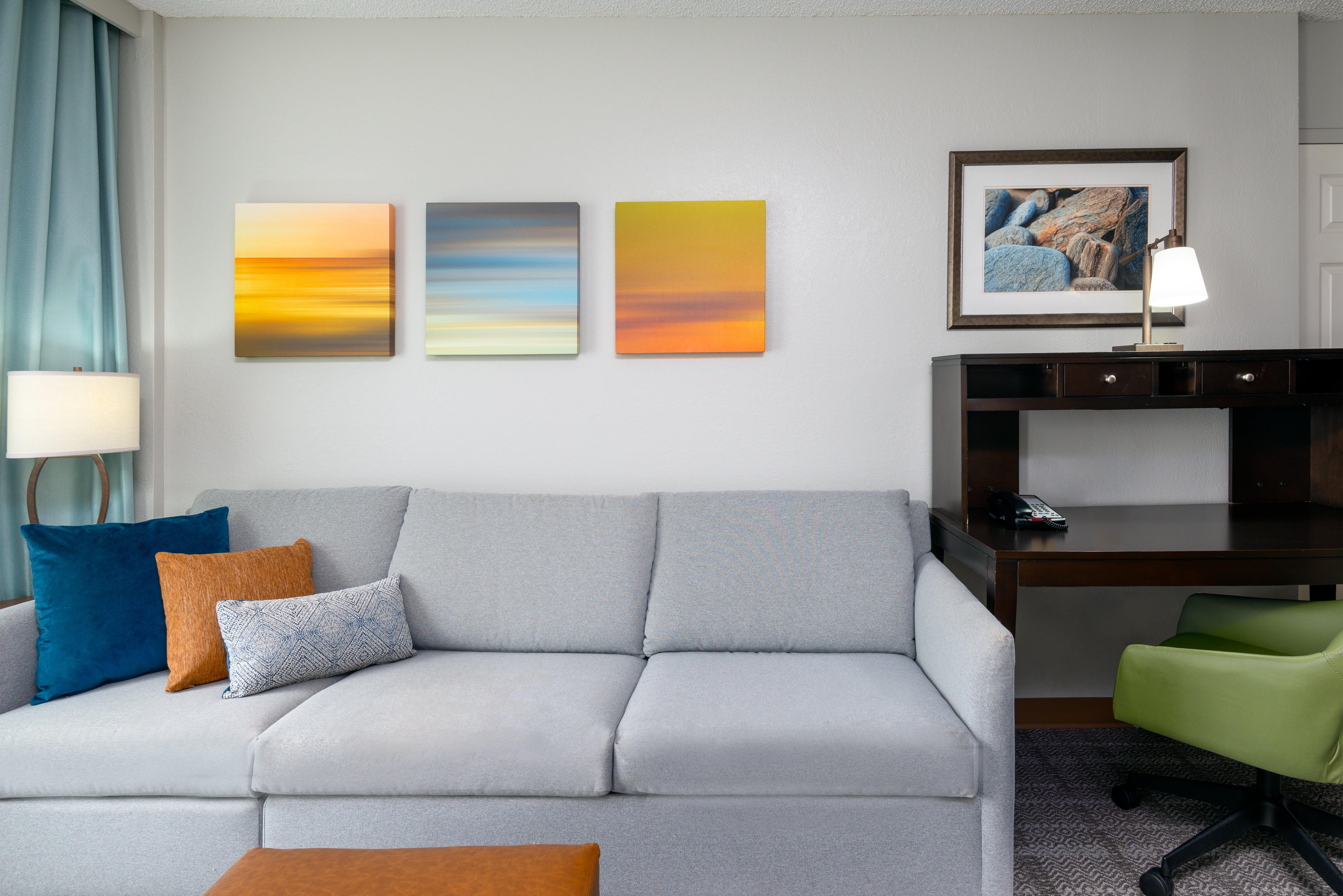 Studio Queen Size Bed