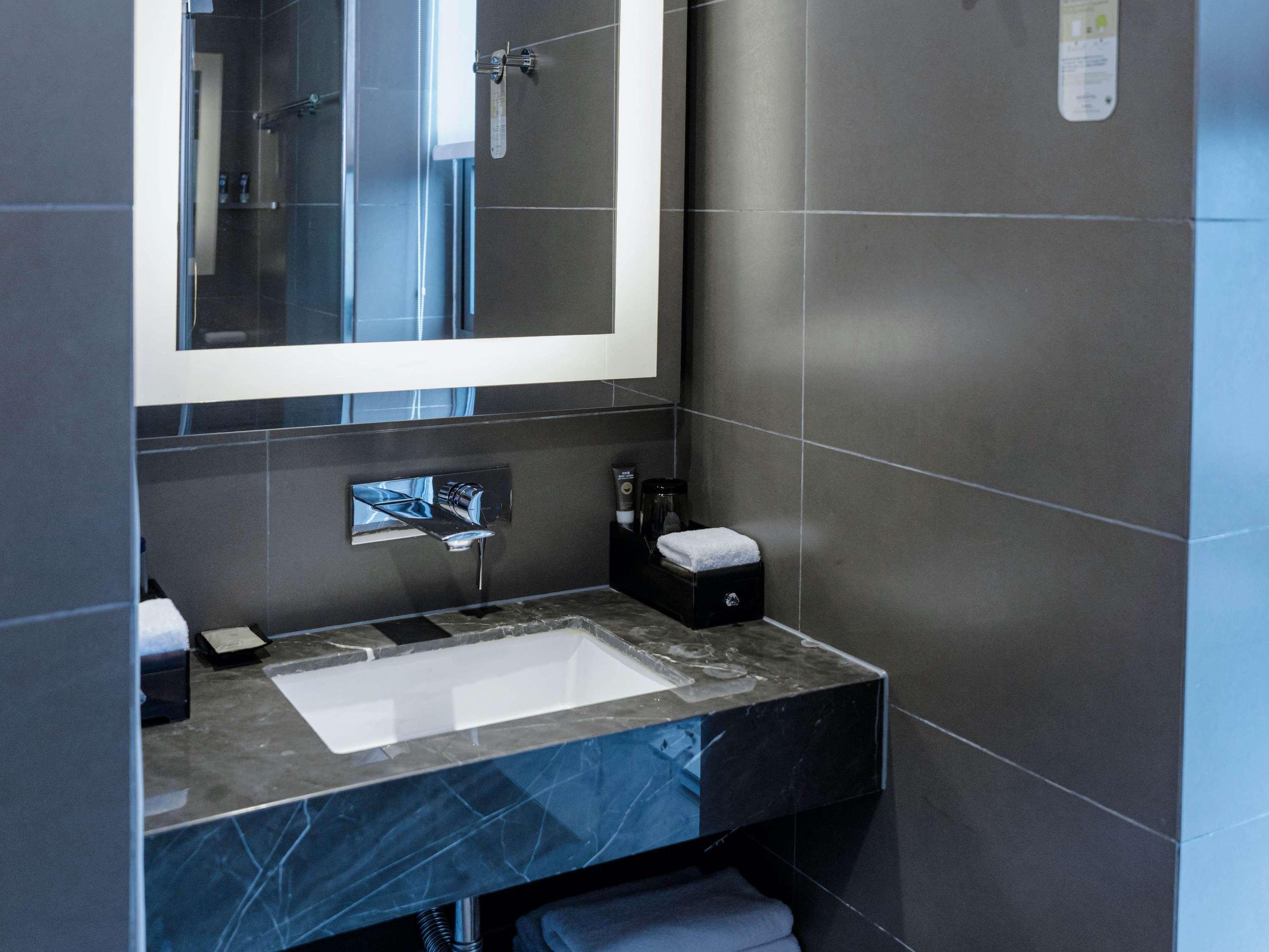 Double Premier City View