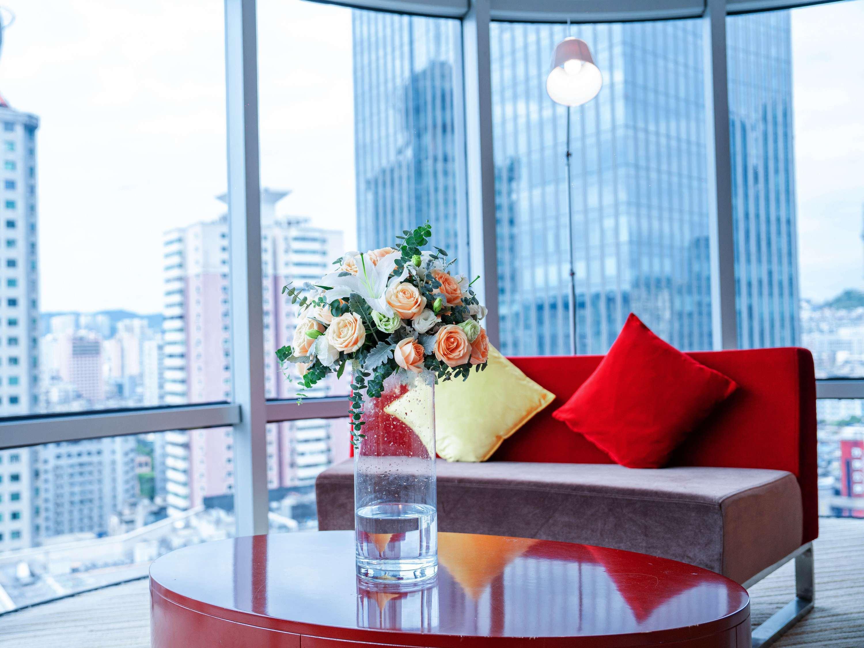 Double Premier City View