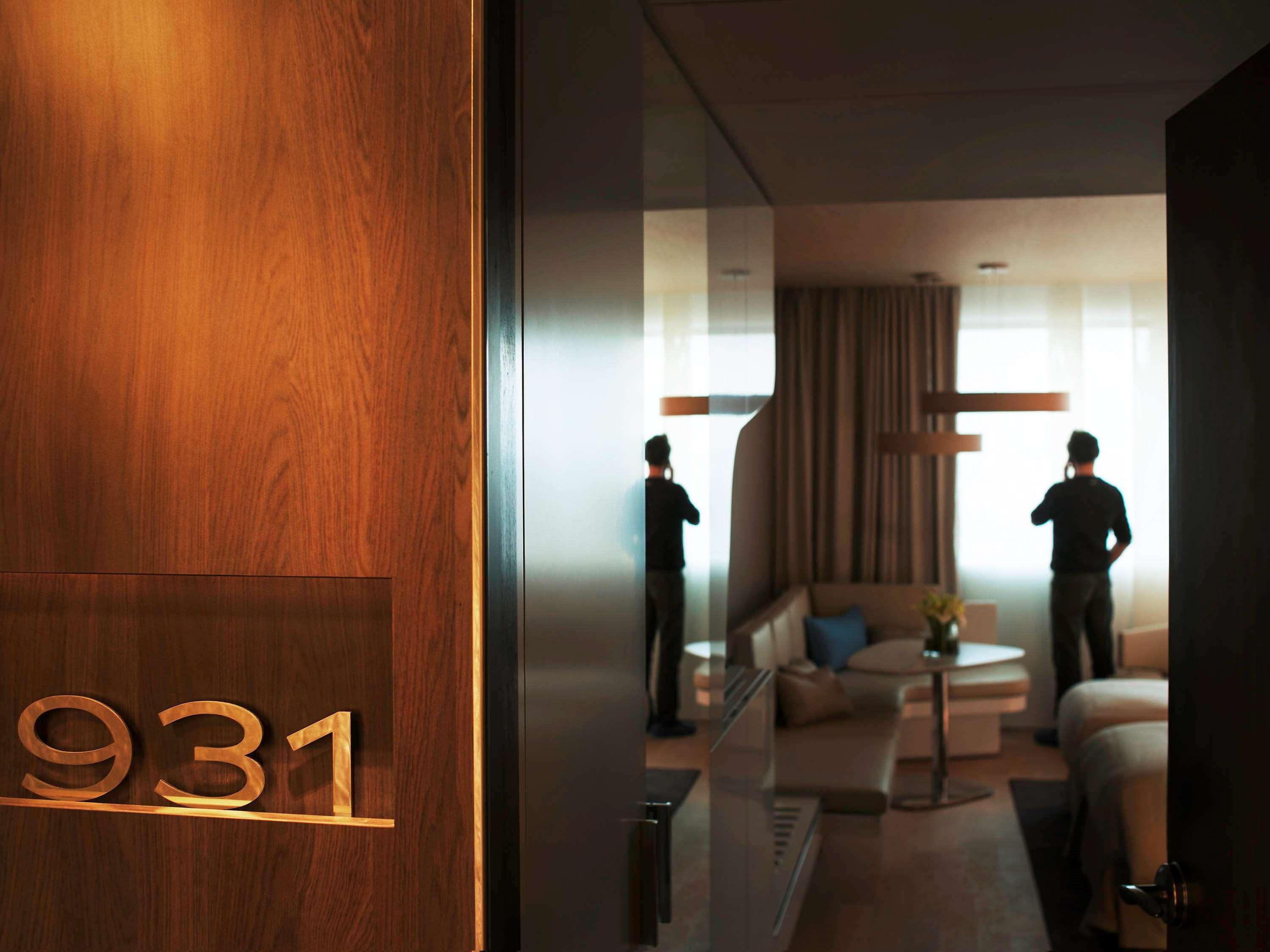 Double Classic King Bed