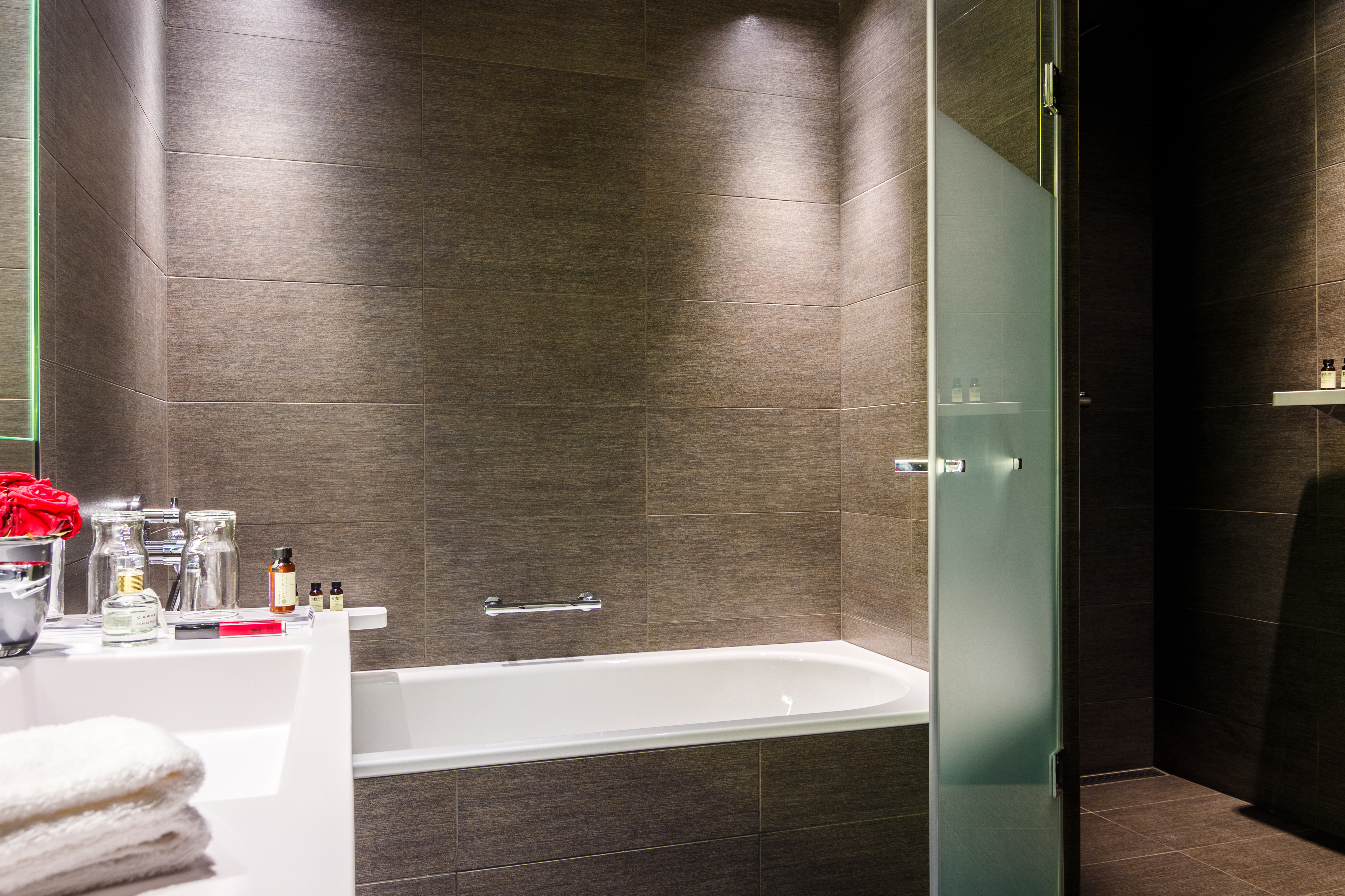 Double Deluxe City View King Bed