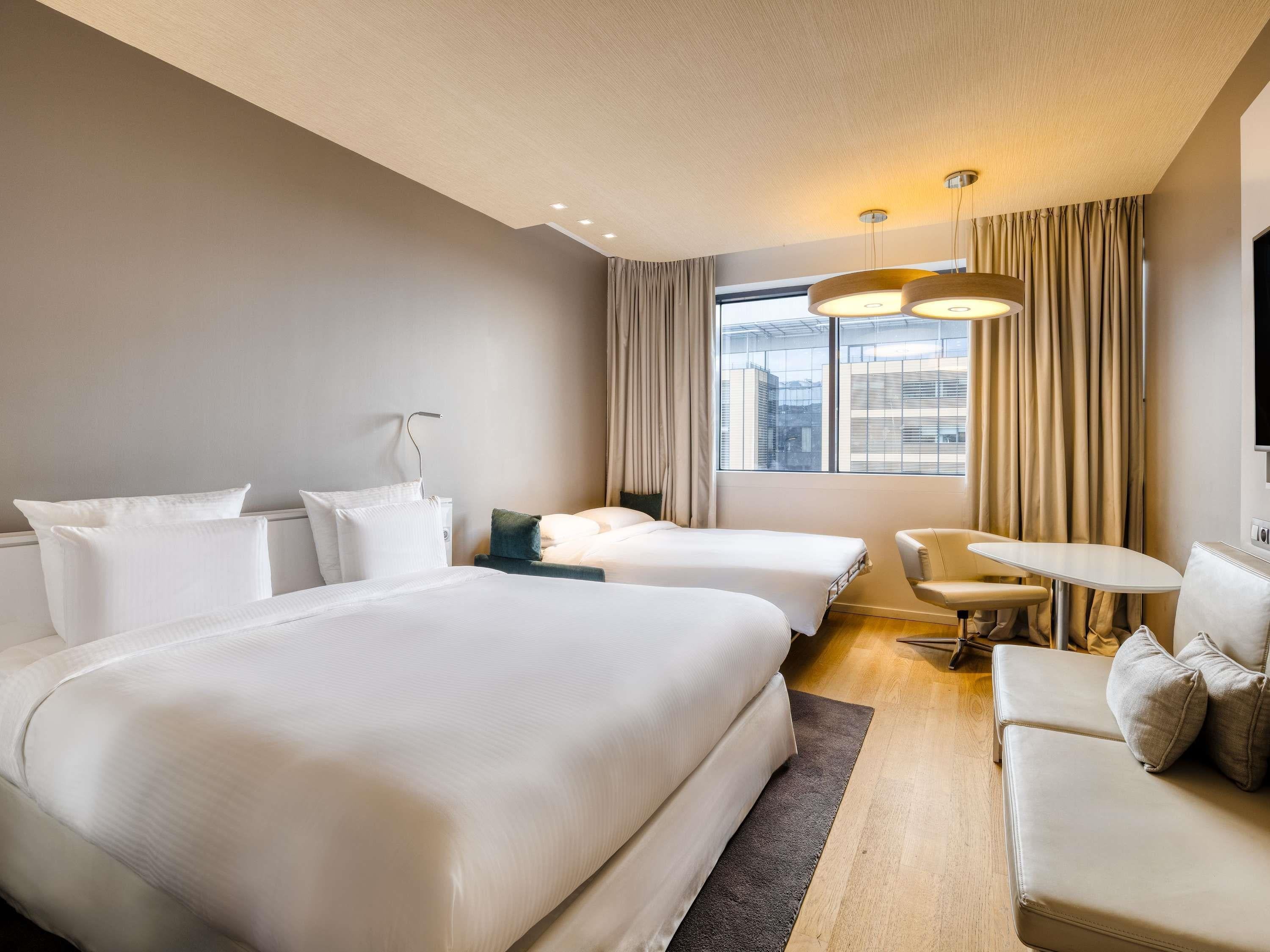 Family Room Deluxe City View