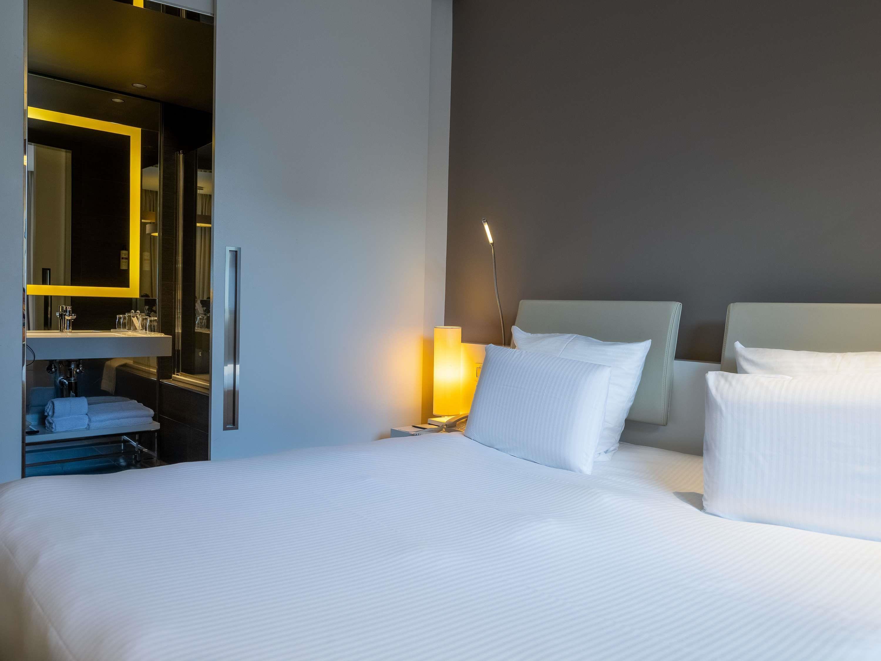 Double Classic King Bed