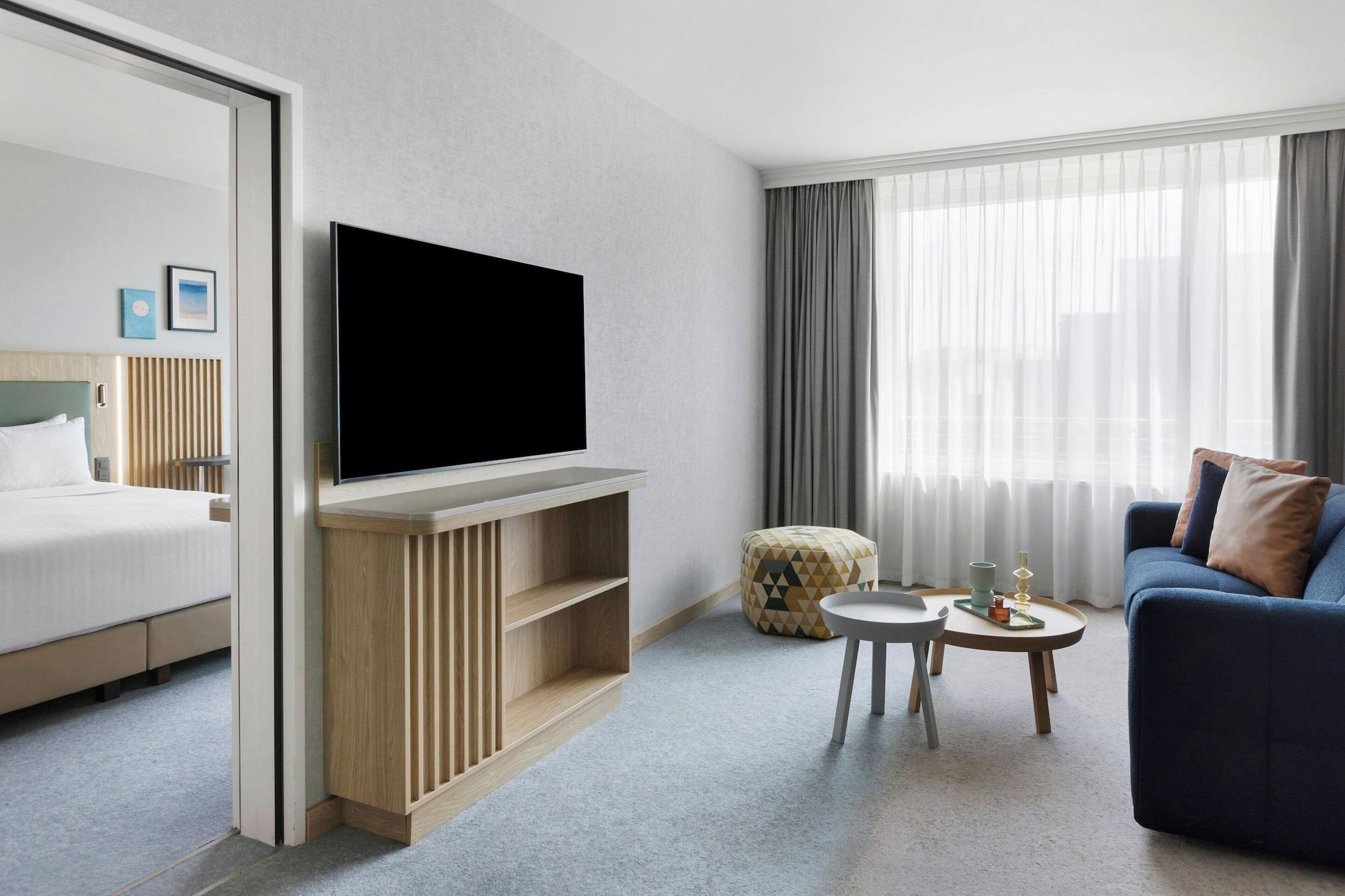 Junior Suite King Bed One Bedroom 