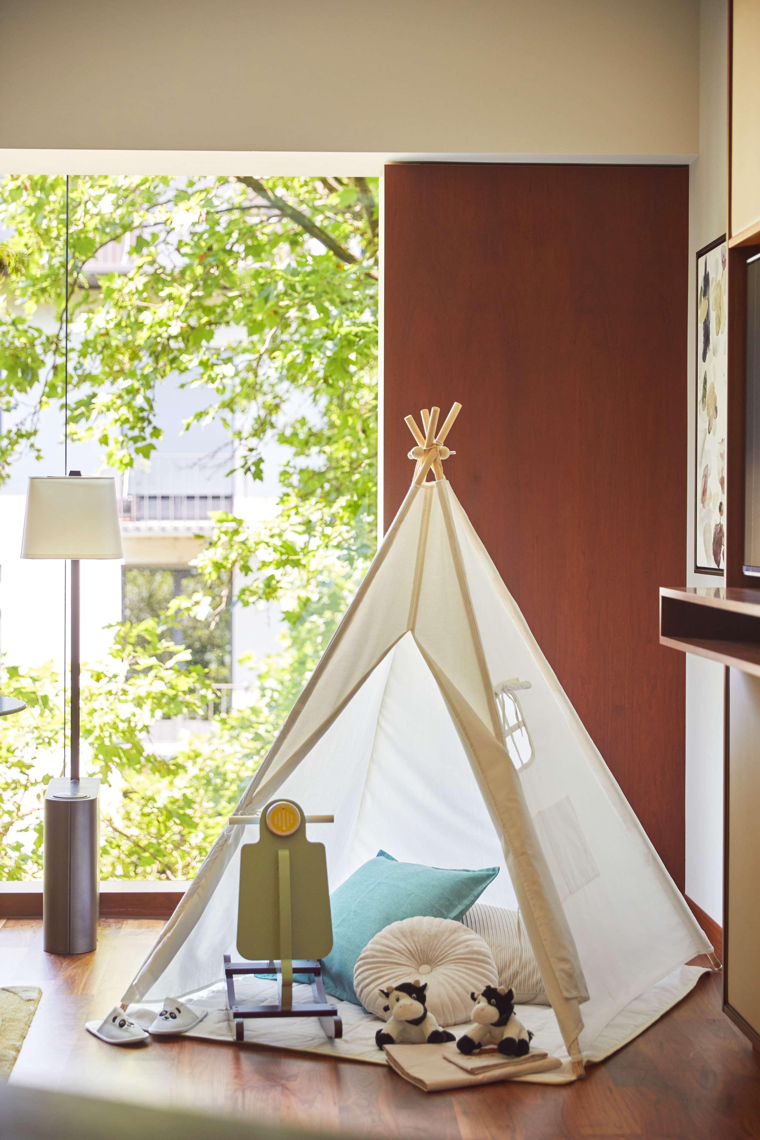 Family Room Standard