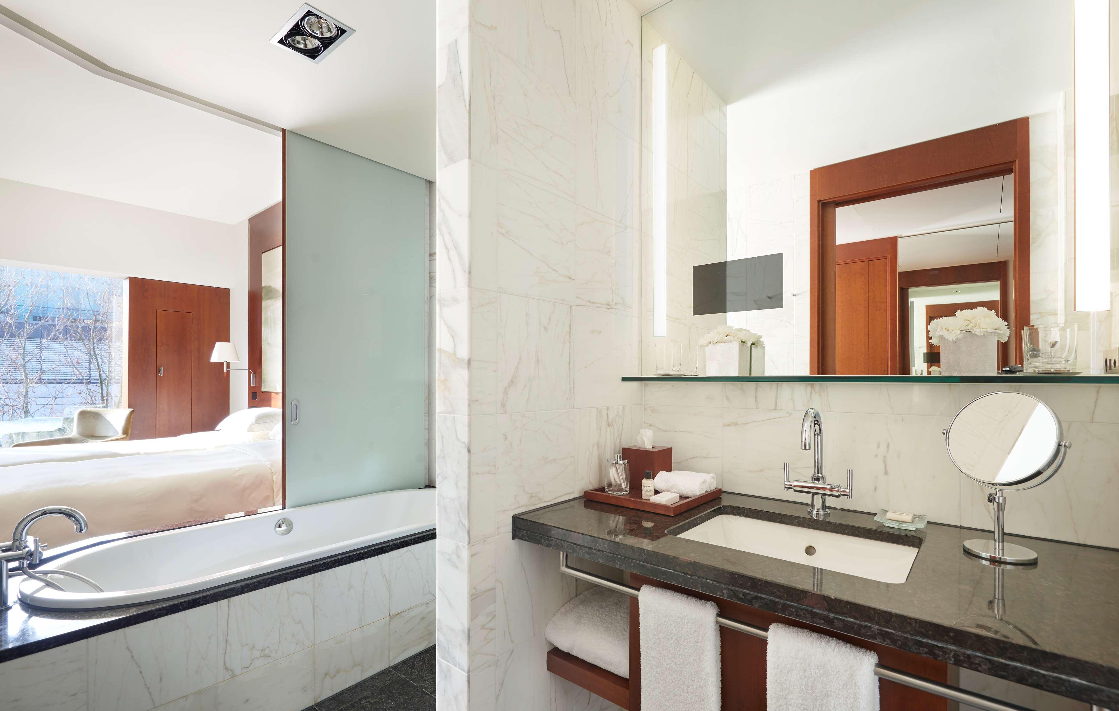 Double King Bed Non Smoking