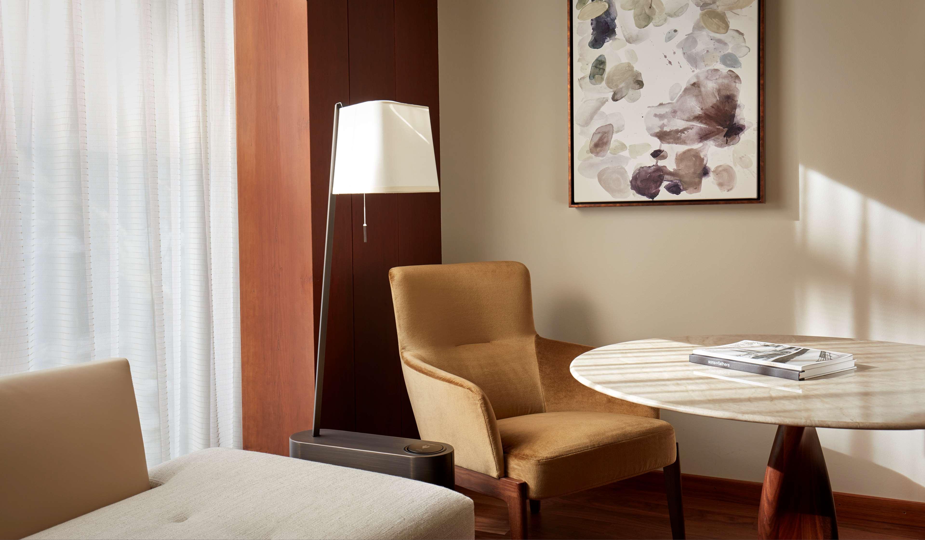 Double King Bed Non Smoking