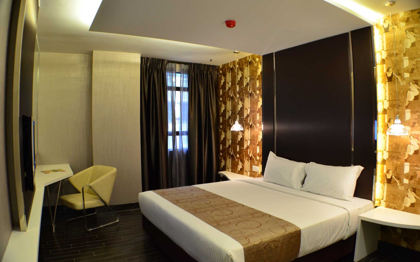 Double or Twin Superior