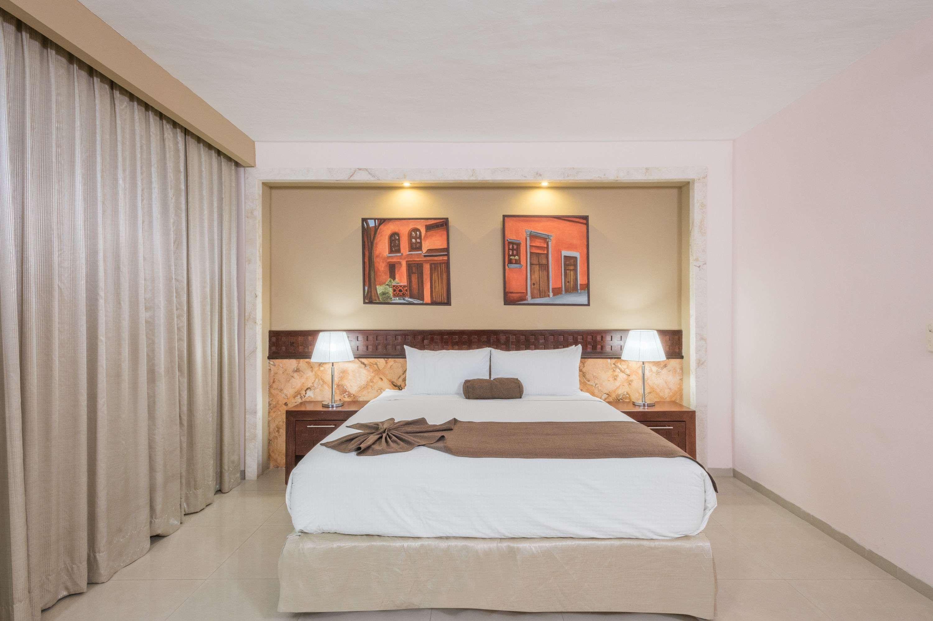 Room Deluxe King Bed