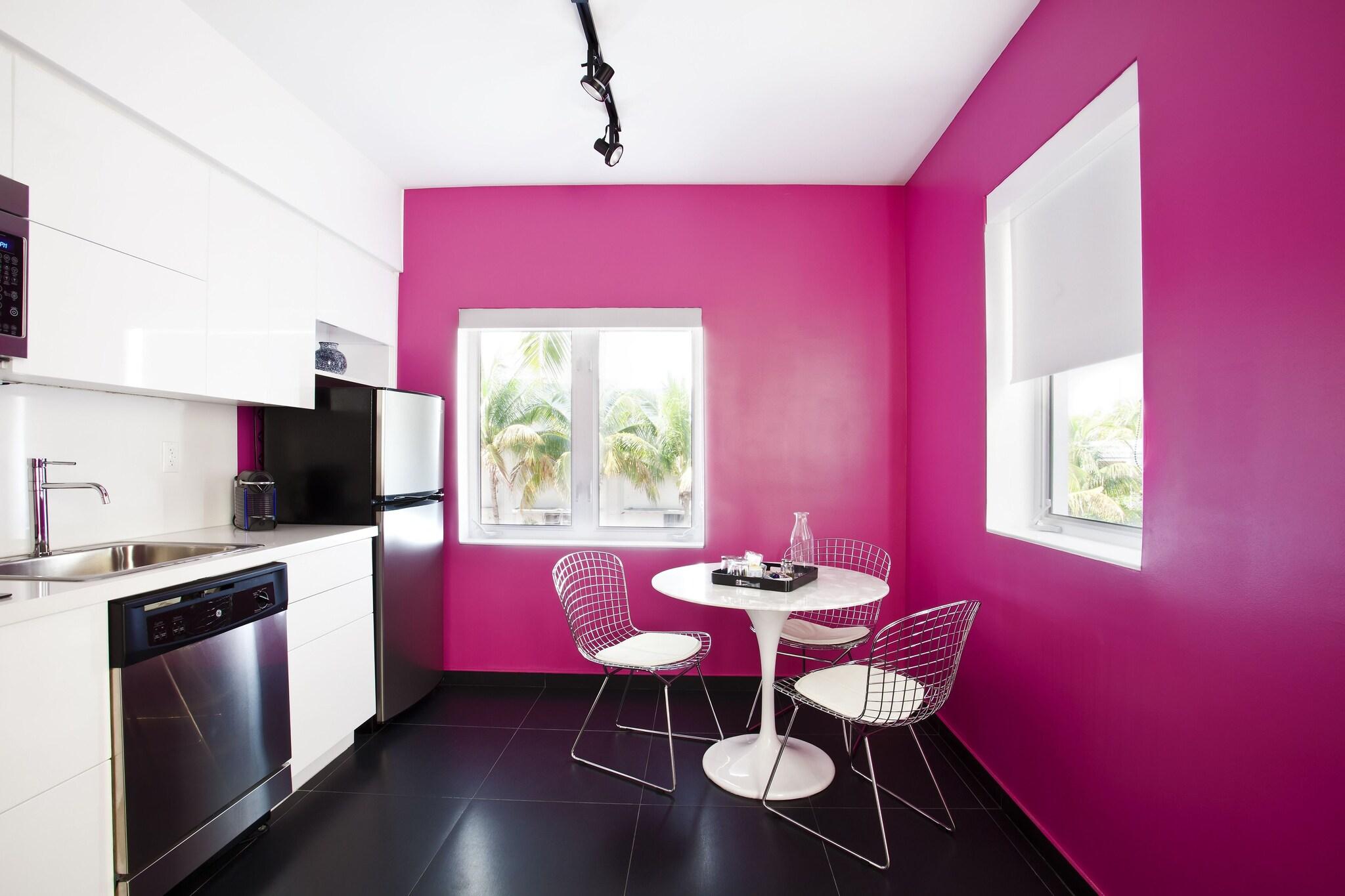 Studio King Size Bed