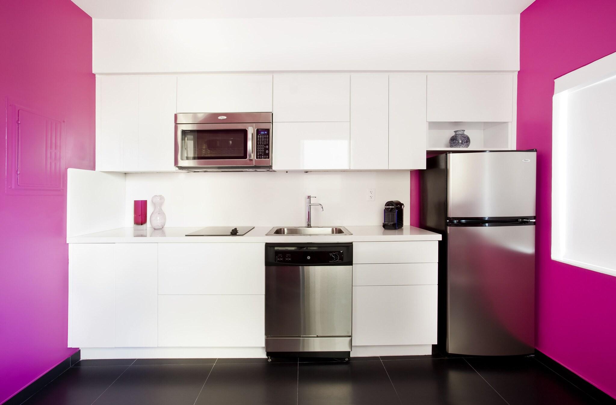 Studio King Size Bed