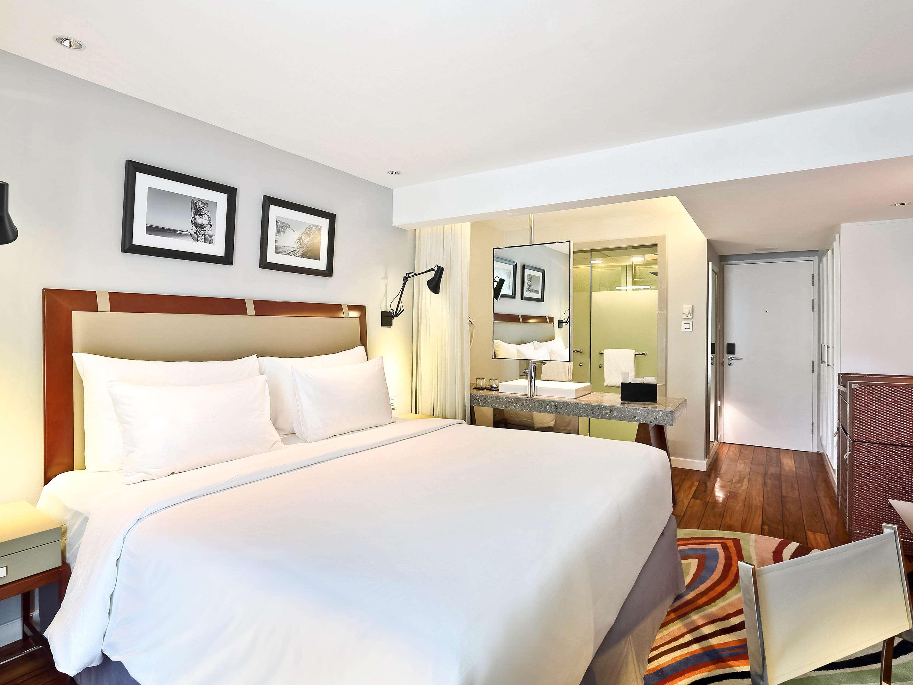 Double Classic King Bed