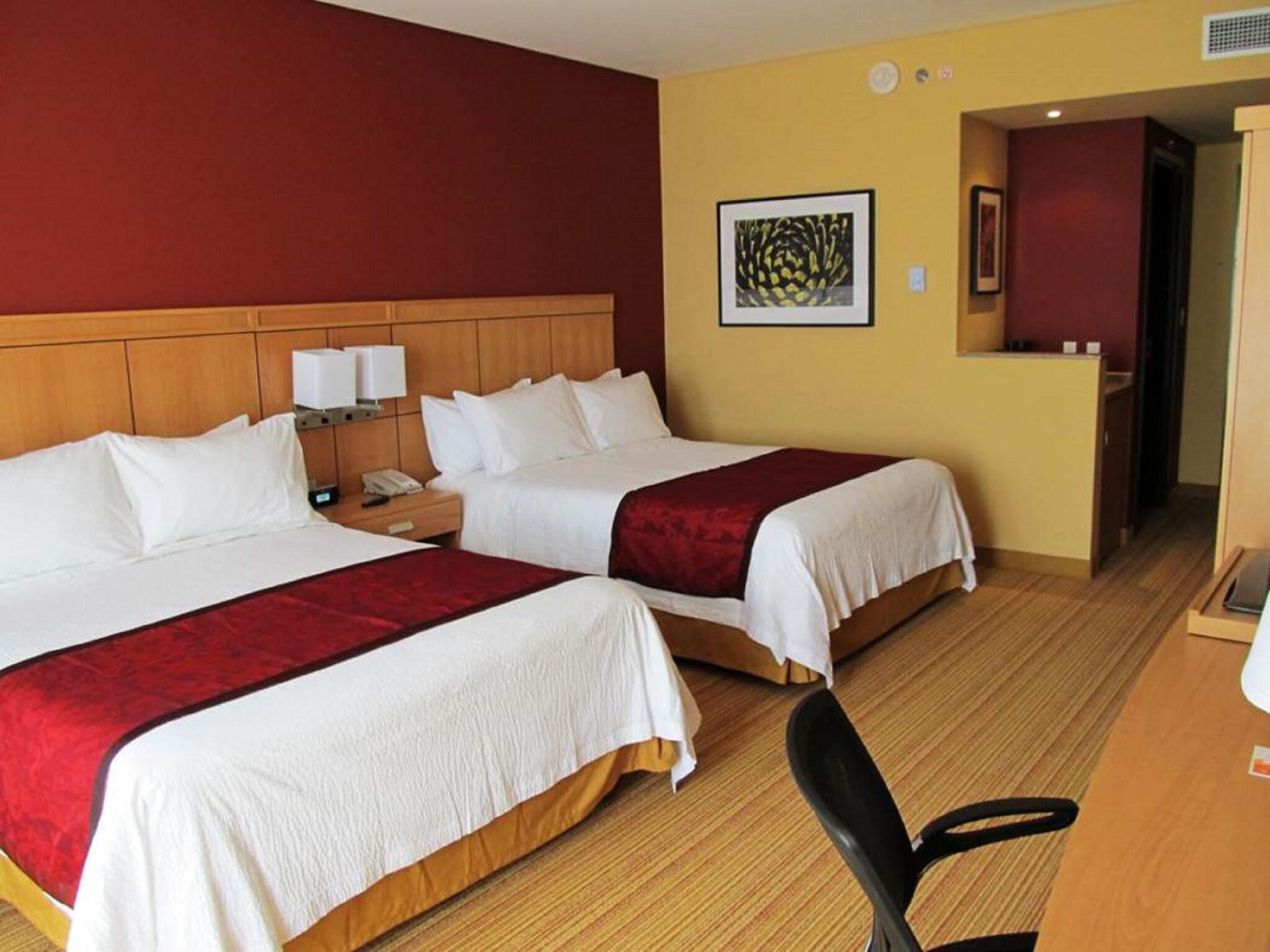 Quadruple Two Queen Beds