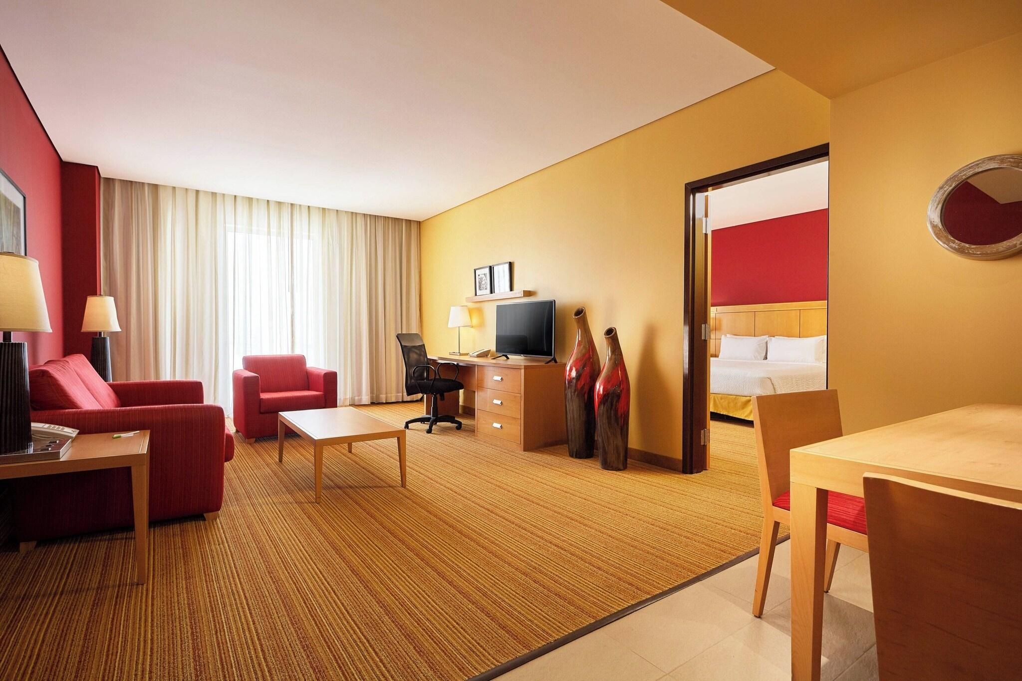 Suite King Bed One Bedroom 
